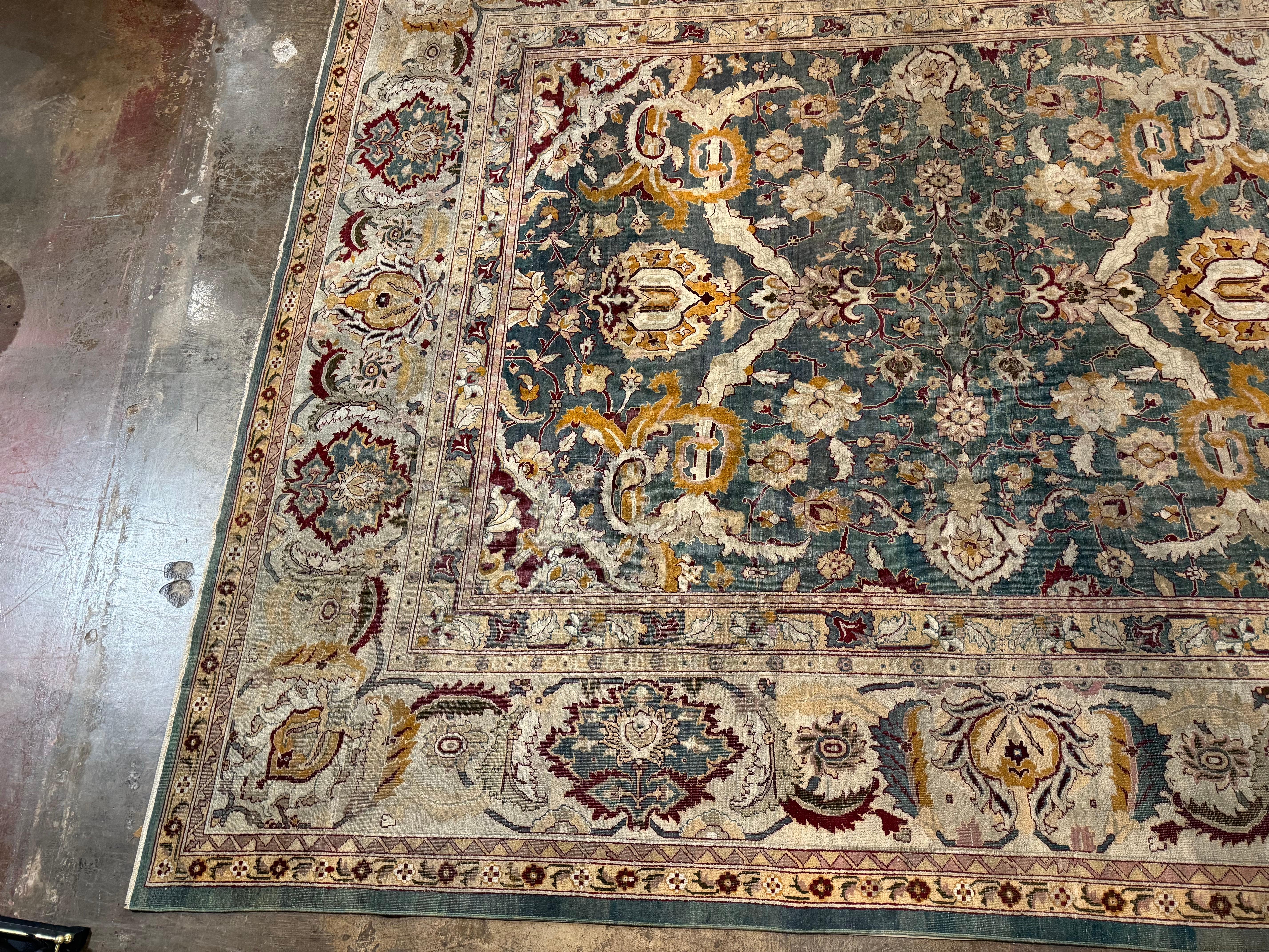 Hand-Woven Early 20th Century Indian Hand Woven Wool Agra Rug For Sale