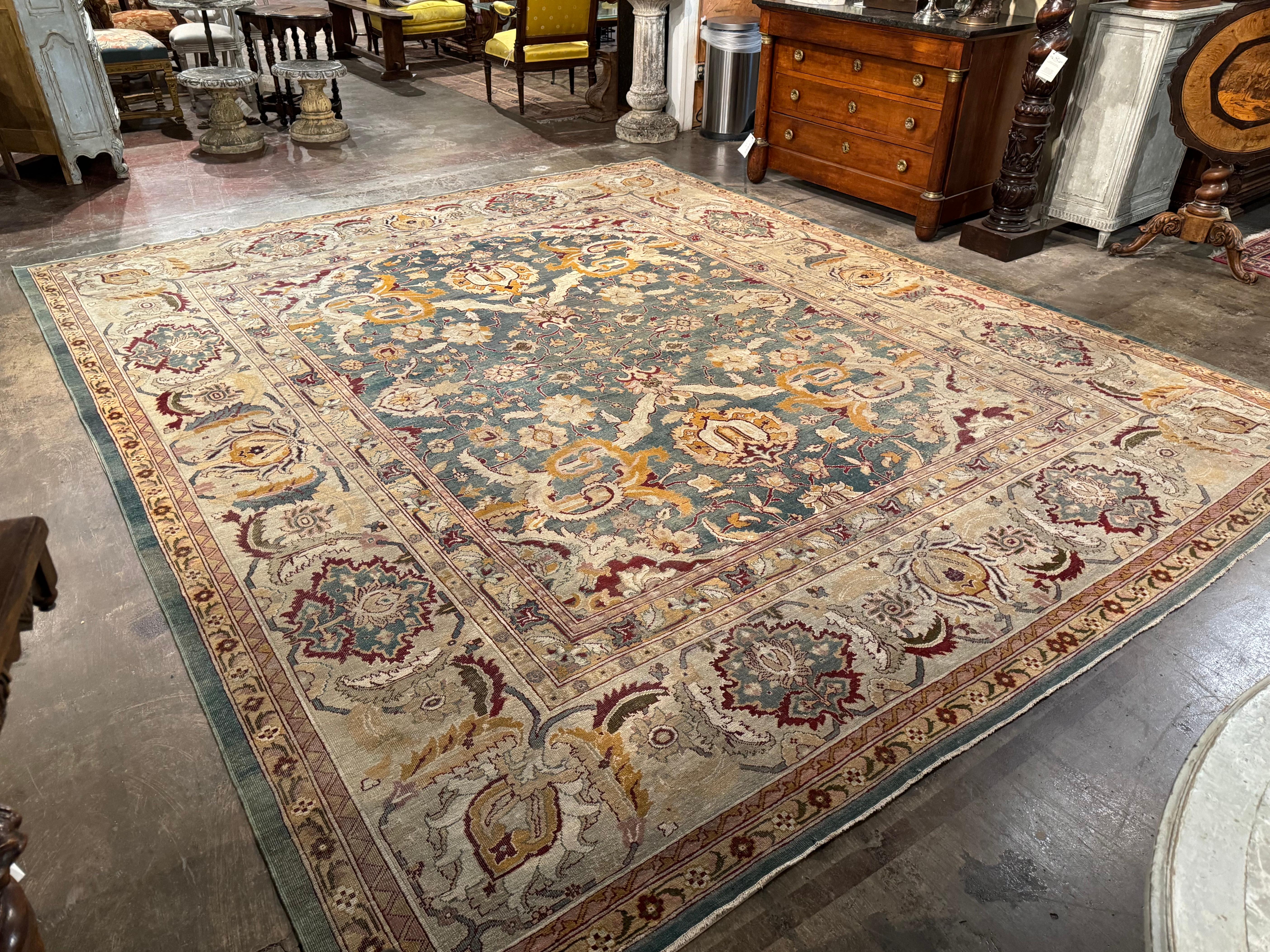 Early 20th Century Indian Hand Woven Wool Agra Rug For Sale 4
