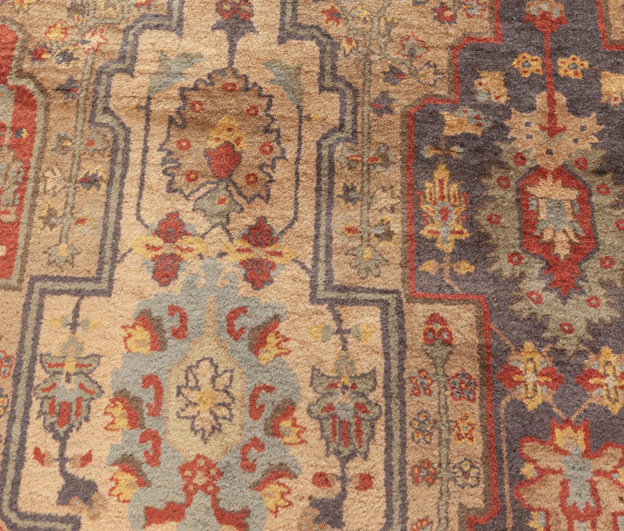Hand-Knotted Early 20th Century Indian Handmade Wool Carpet For Sale