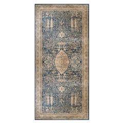 Indischer Lahore-Teppich des frühen 20. Jahrhunderts ( 11'8" x 26'3" - 355 x 800)
