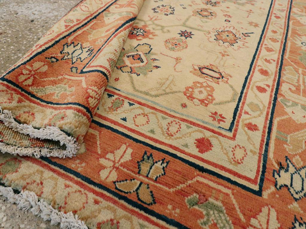 Indischer Lahore-Würfelteppich aus dem frühen 20. (Wolle) im Angebot