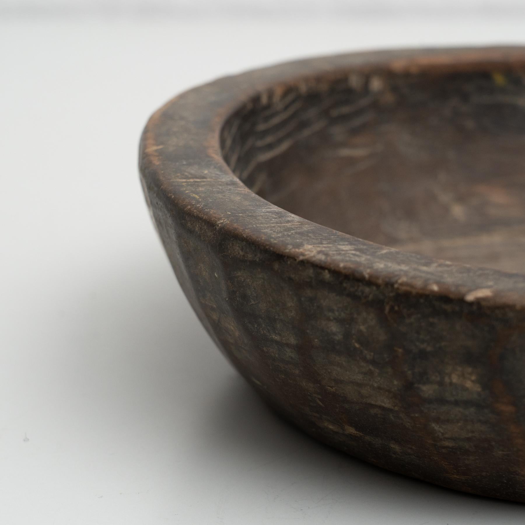 Piatto tradizionale indiano di legno Hand Made dell'inizio del XX secolo in vendita 6