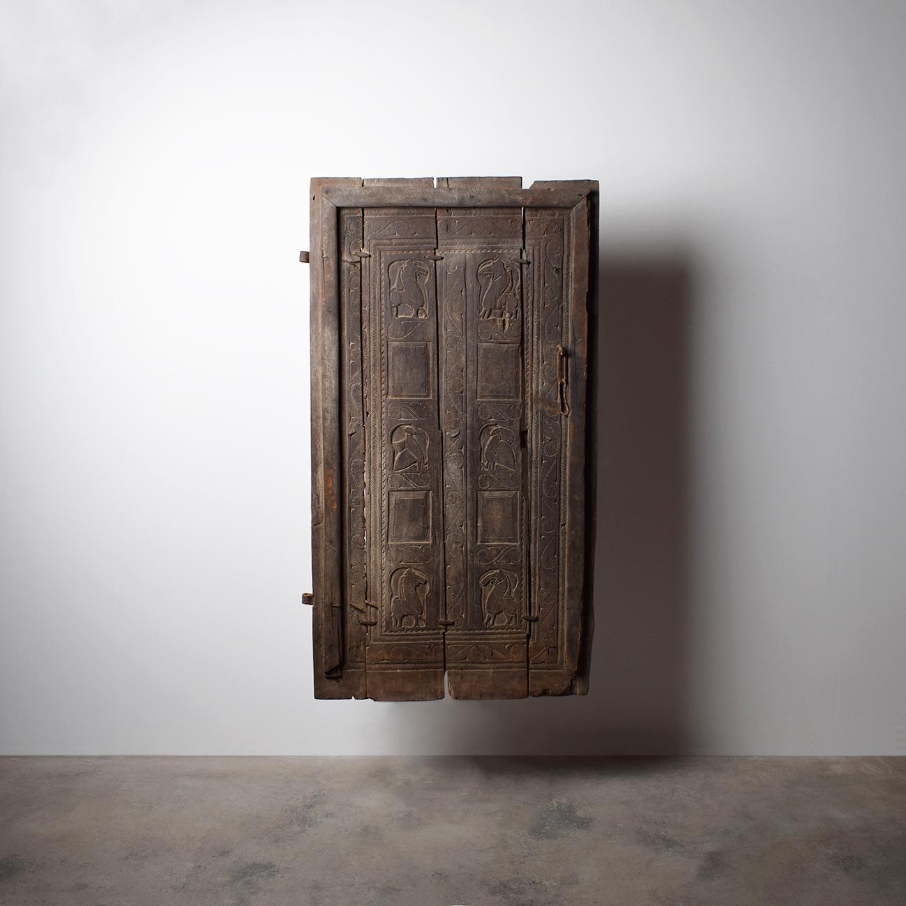 Hand-Carved Early 20th Century Indian Wooden Granary Door For Sale