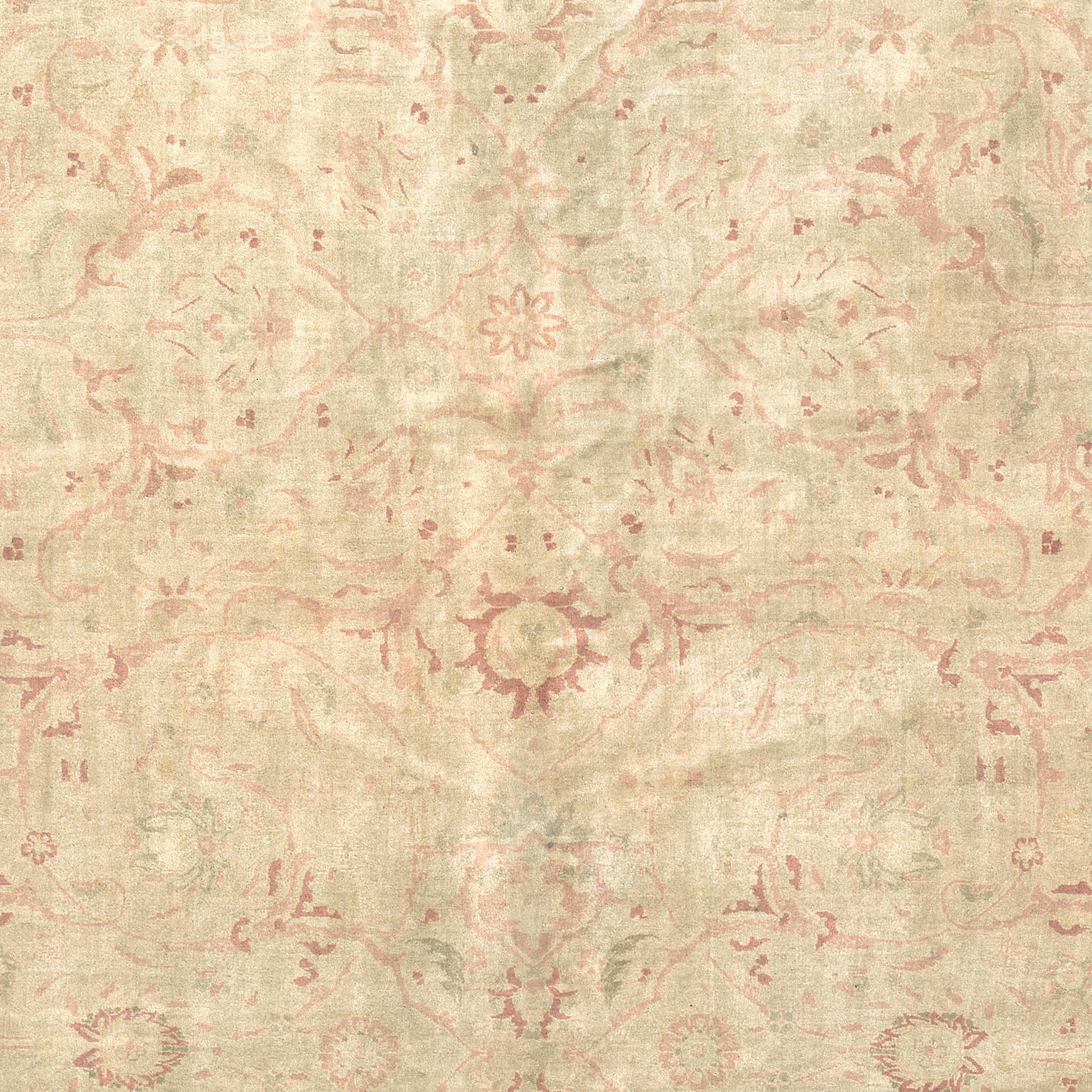 Indo-Persischer Teppich des frühen 20. Jahrhunderts (Handgeknüpft) im Angebot