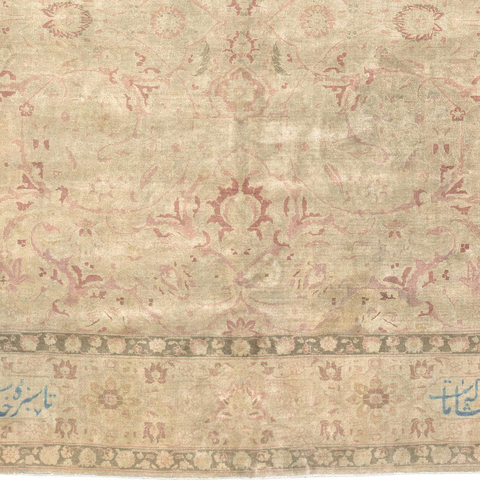 Indo-Persischer Teppich des frühen 20. Jahrhunderts im Zustand „Gut“ im Angebot in New York, NY