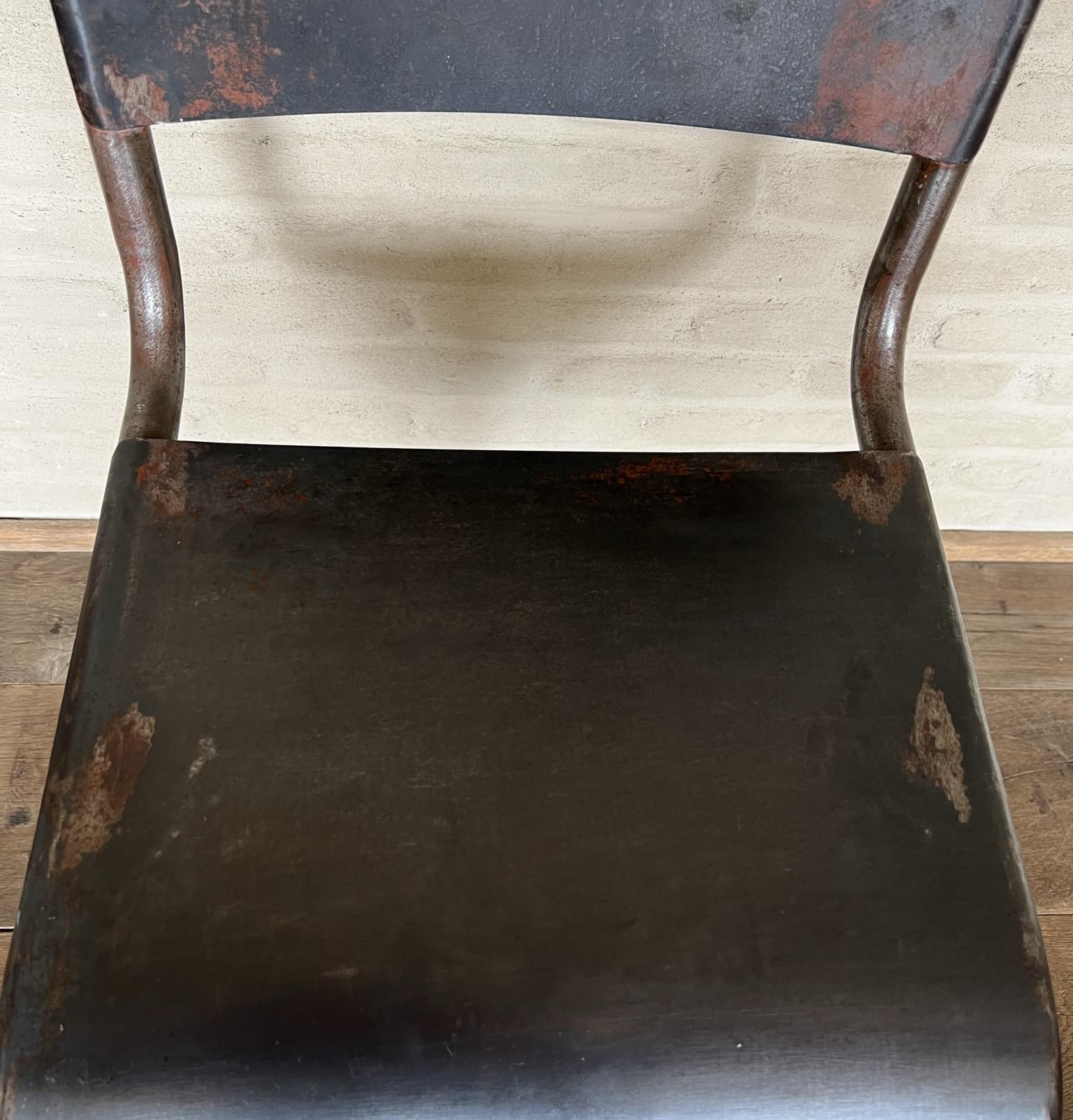 Early 20th Century Industrial Bauhaus Iron Chair For Sale 2