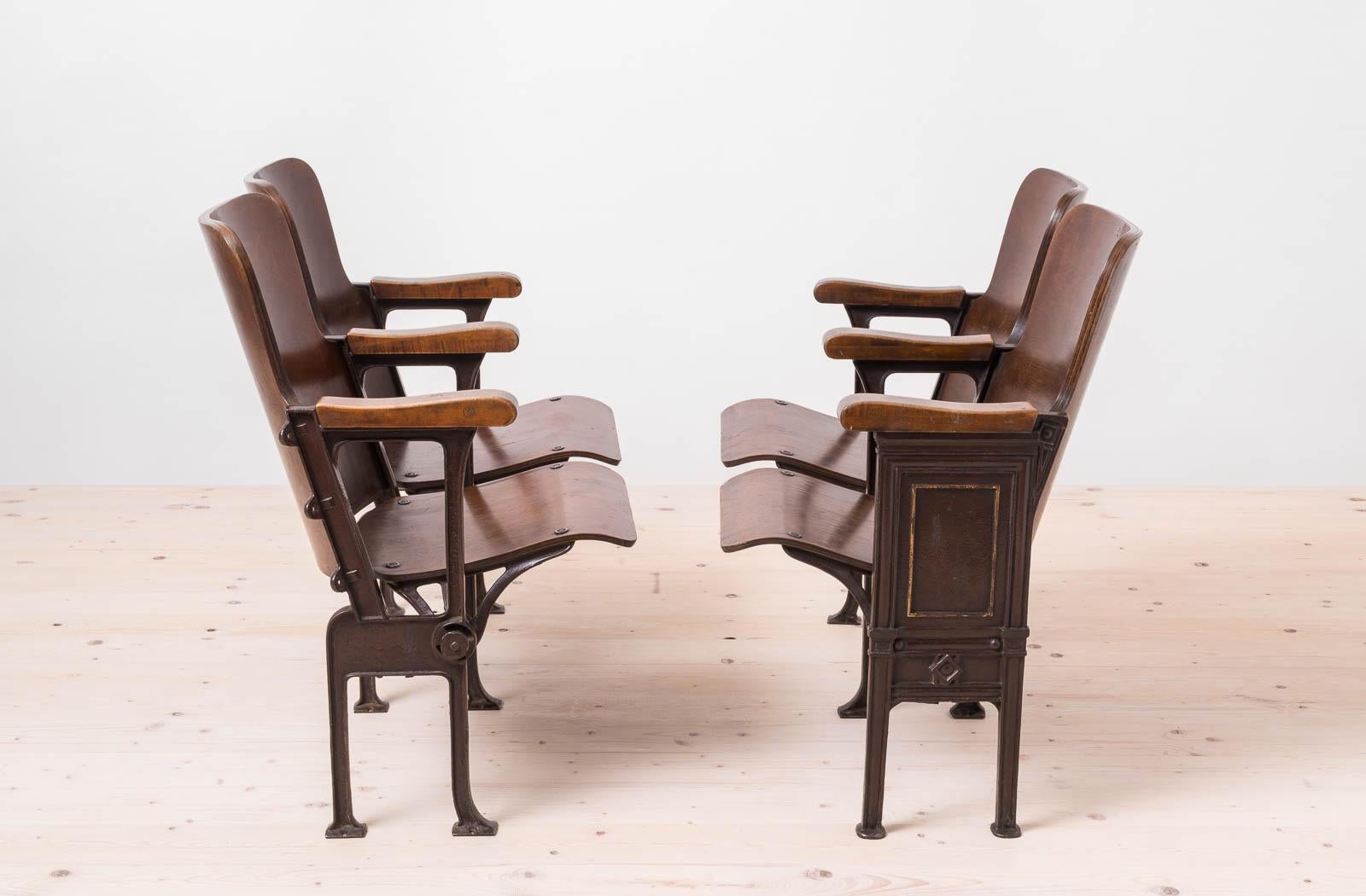 Asiento de biblioteca industrial plegable doble de principios del siglo XX, hierro fundido, madera curvada 7