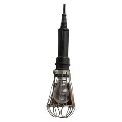 Industrielle Lampe des frühen 20. Jahrhunderts - Frankreich, CIRCA 1940