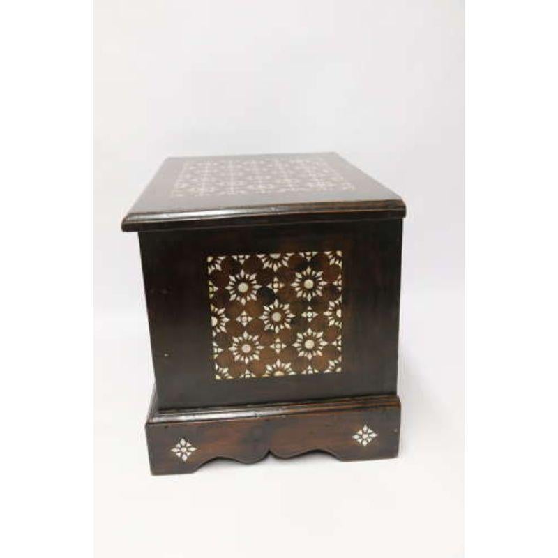 Early 20th Century Inlaid Hardwood Anglo Indian Collectors Chest For Sale 6