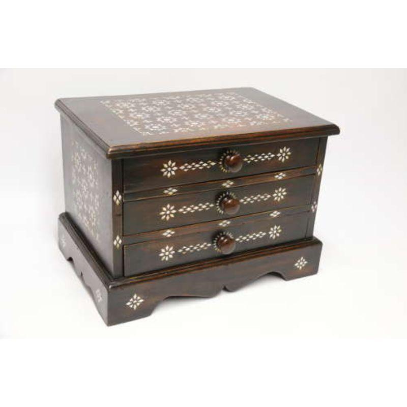 Early 20th Century Inlaid Hardwood Anglo Indian Collectors Chest For Sale 3