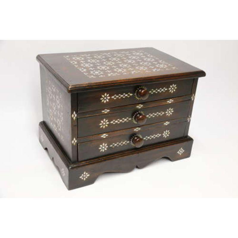 Early 20th Century Inlaid Hardwood Anglo Indian Collectors Chest For Sale 4
