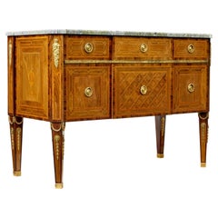 Commodes and Chests of Drawers