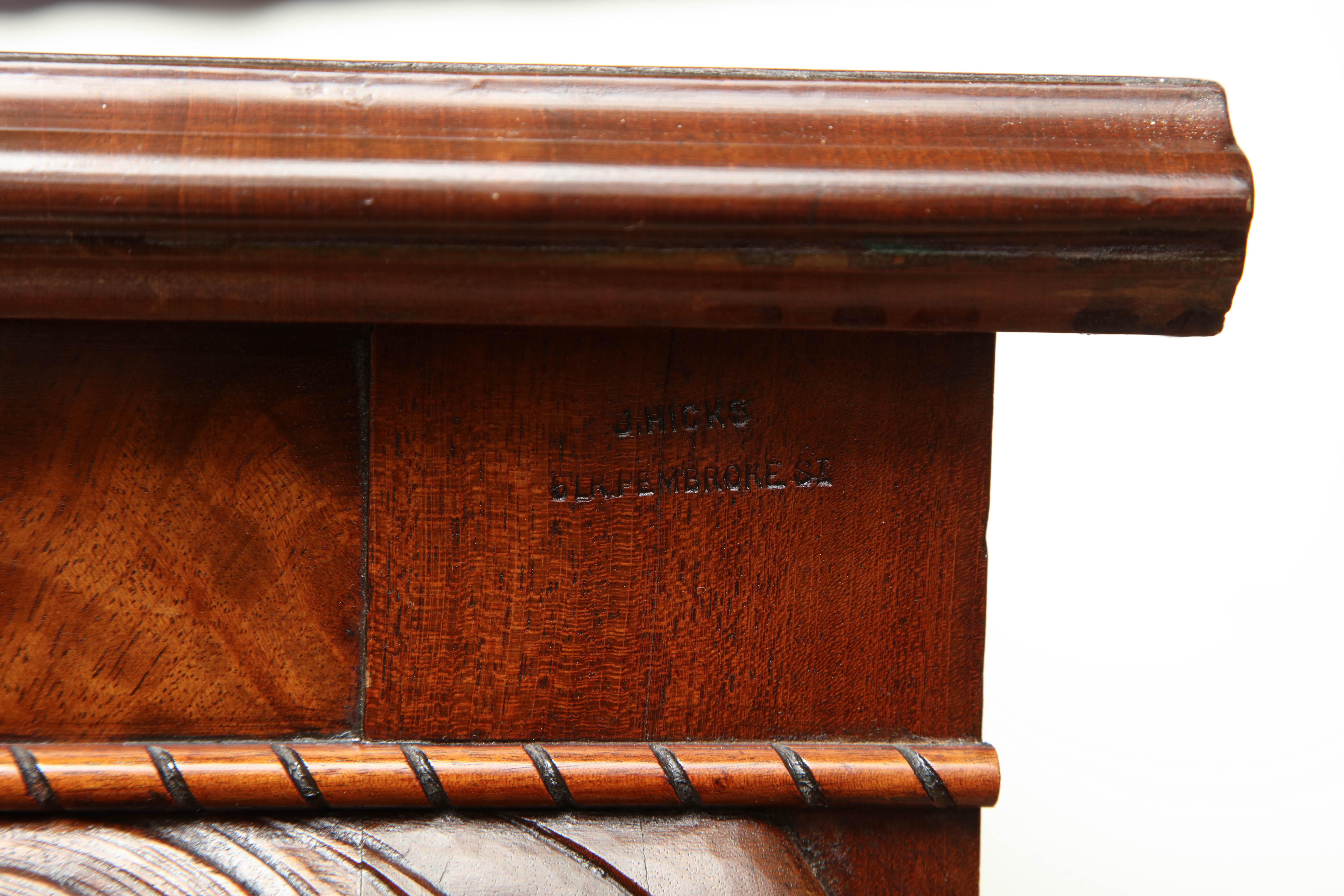 Early 20th Century Irish Console by James Hicks of Lower Pembroke St. Dublin For Sale 9