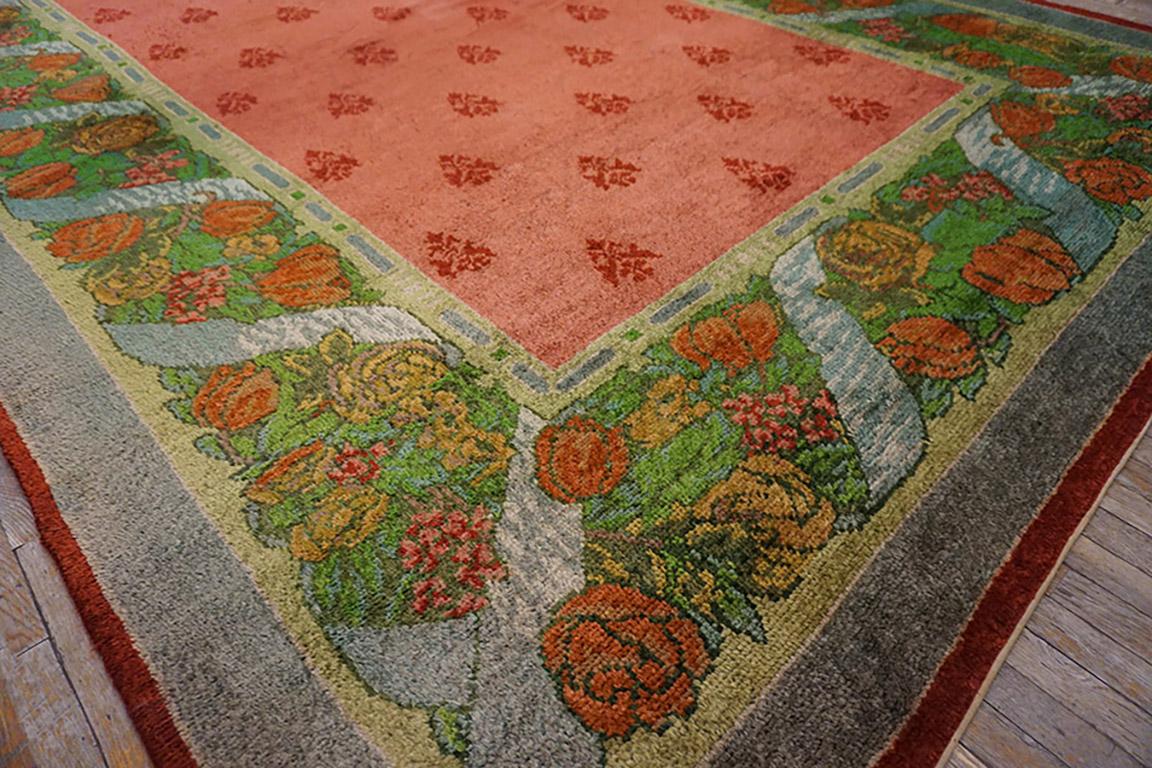 Arts and Crafts Early 20th Century Irish Donegal Carpet ( 9' x 17'7