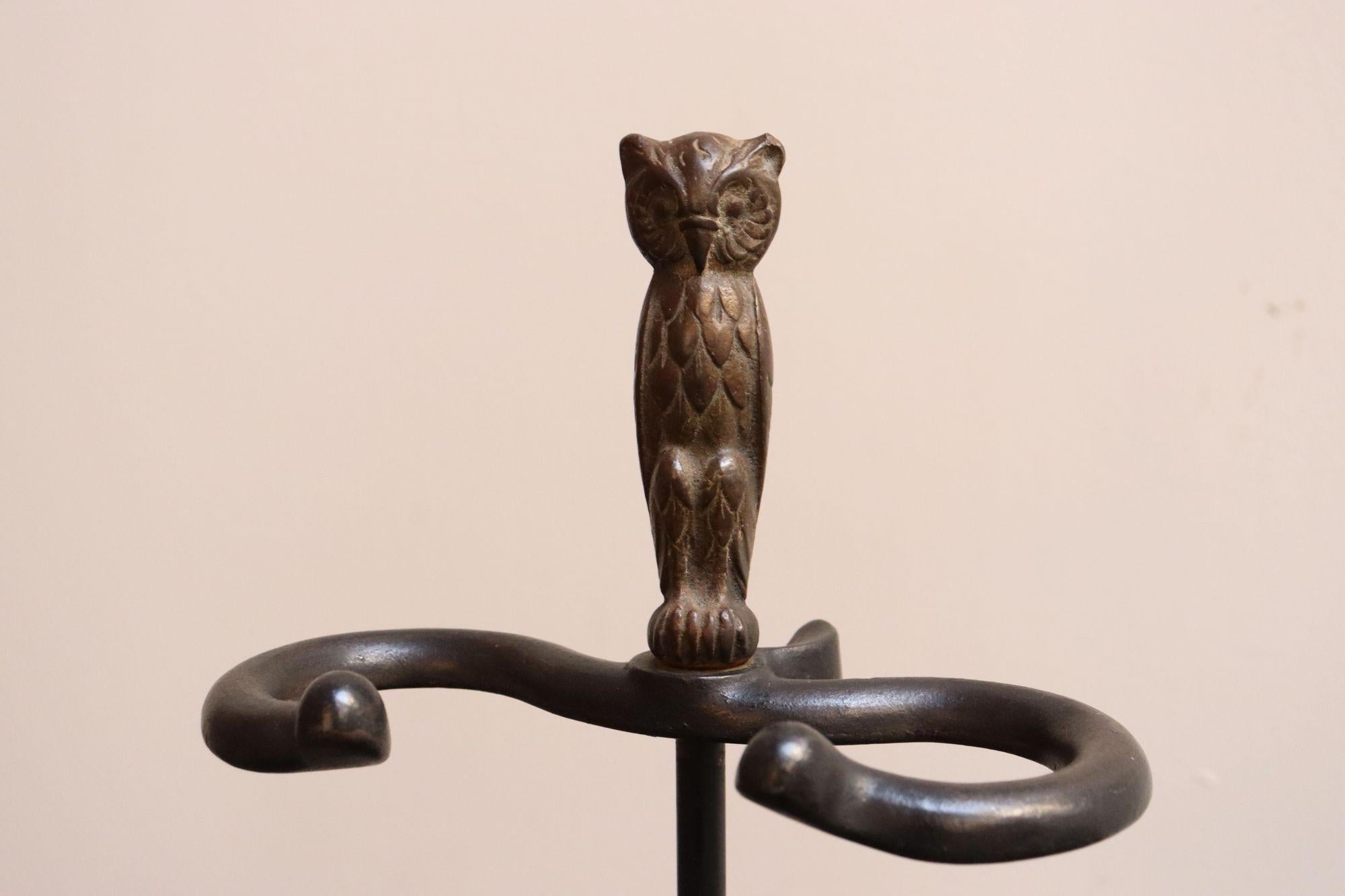 Early 20th Century Iron Fire Tool Set with Cast Brass Owl Form Handles For Sale 11