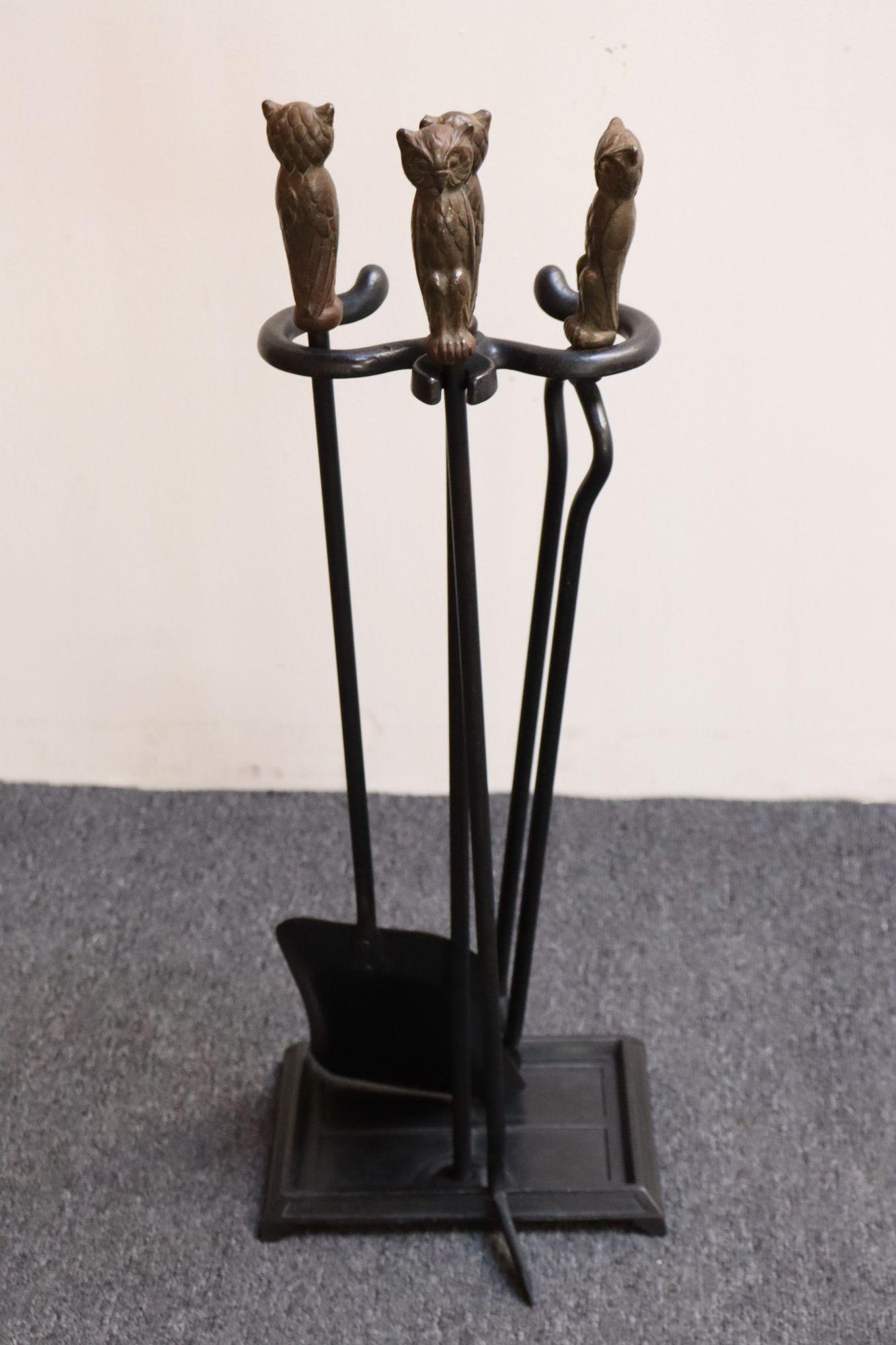 American Early 20th Century Iron Fire Tool Set with Cast Brass Owl Form Handles For Sale