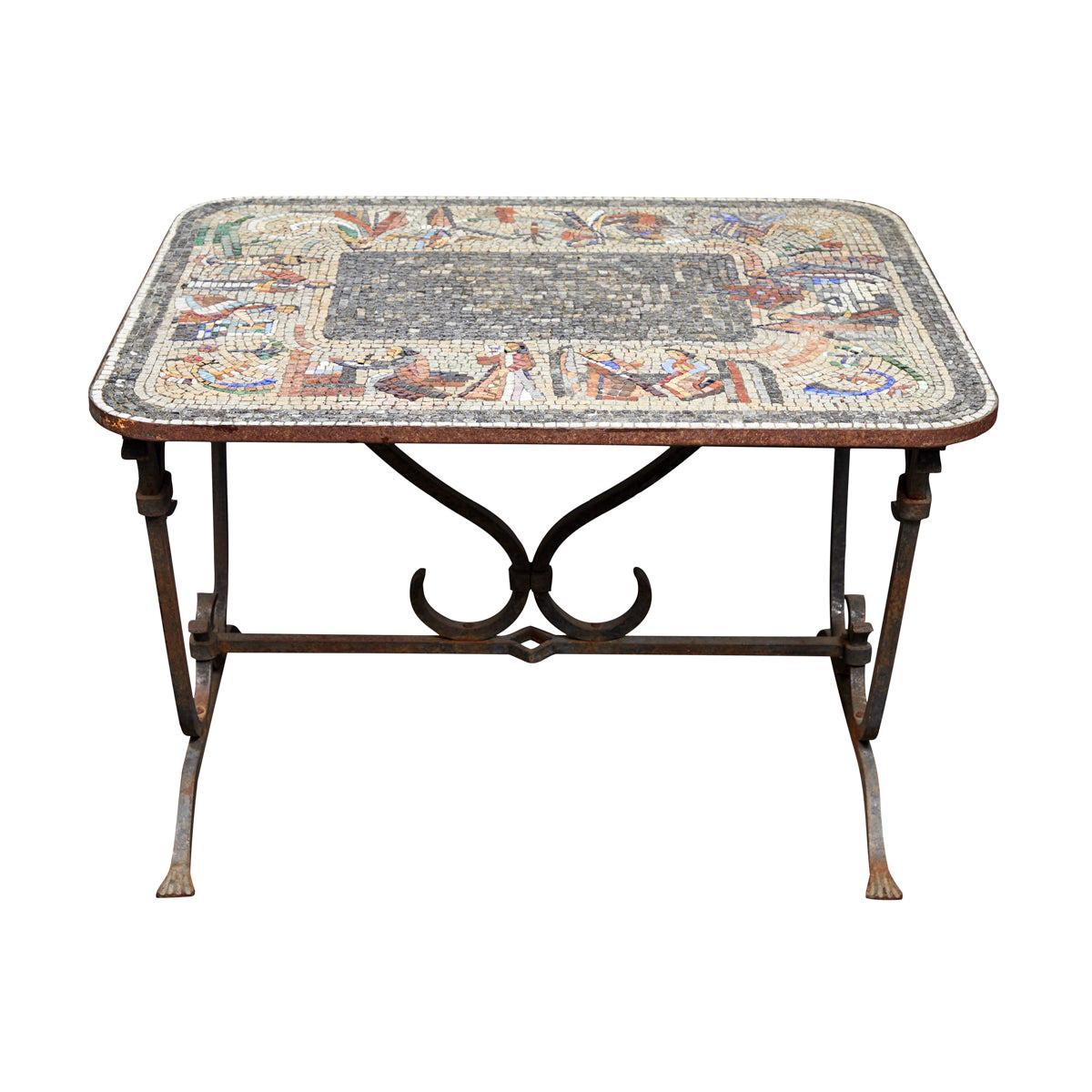 Table en fer du début du XXe siècle avec plateau en pierre de mosaïque provenant d'Angleterre en vente