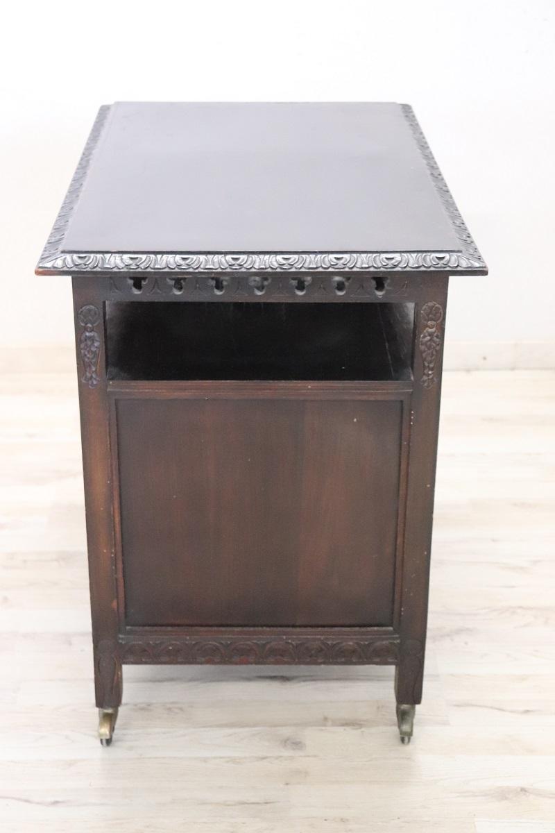Early 20th century Italian Bar Cart on Wheels in Beech Wood For Sale 1