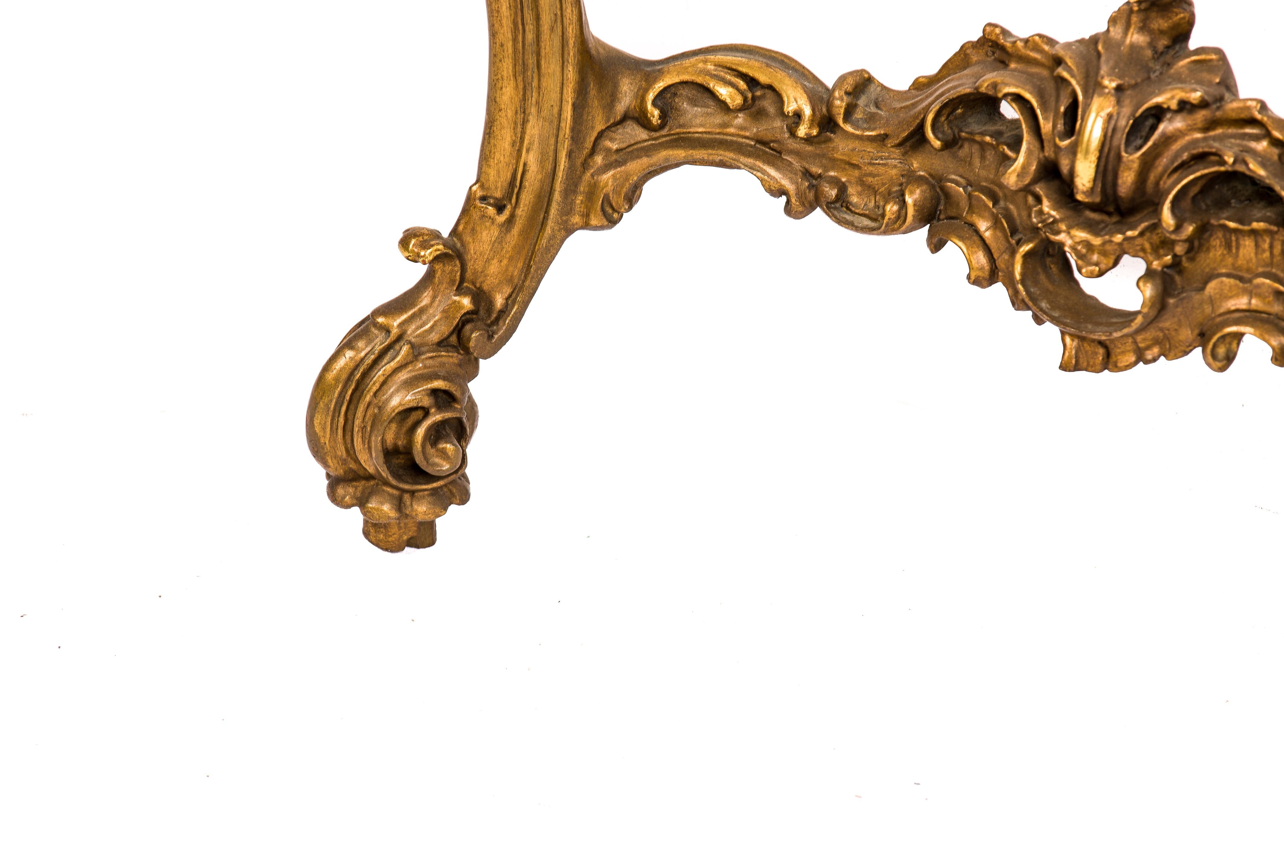 Early 20th Century Italian Baroque Carved Giltwood Console Table with Mirror For Sale 4