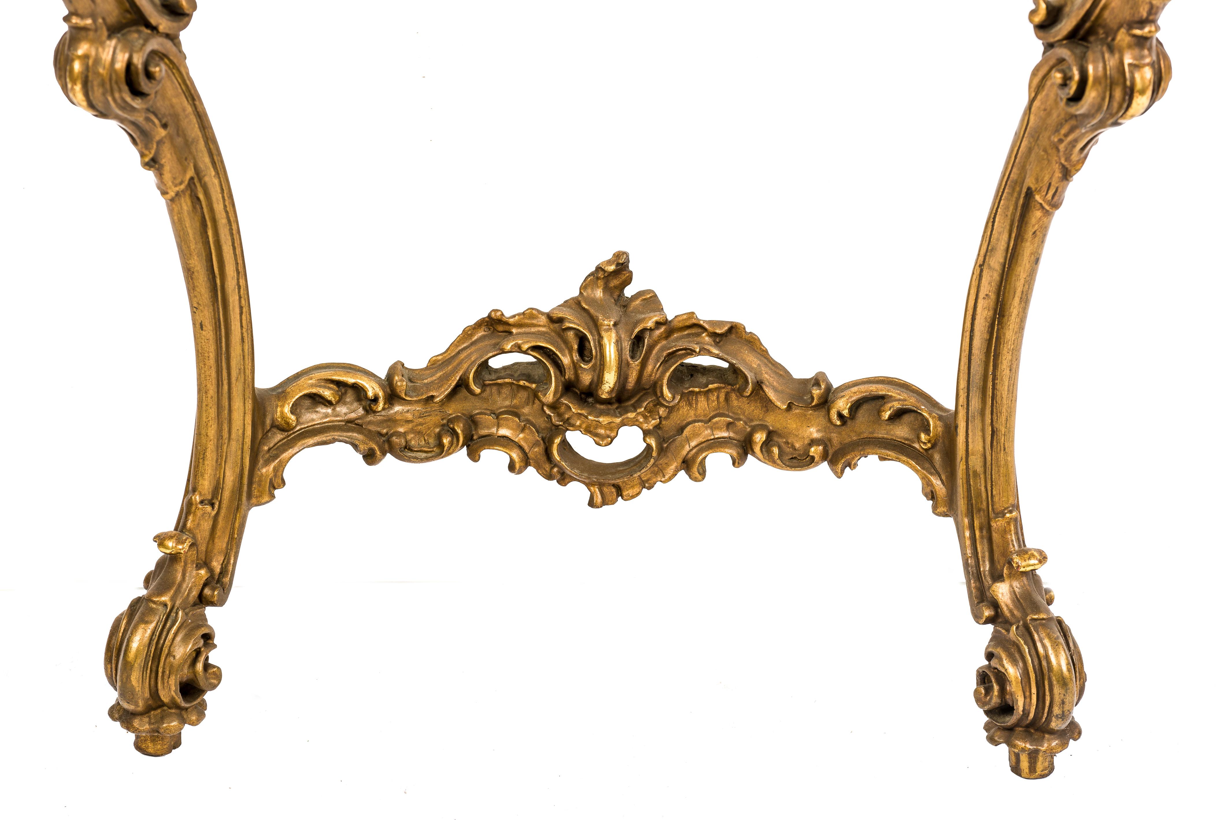 Early 20th Century Italian Baroque Carved Giltwood Console Table with Mirror For Sale 7