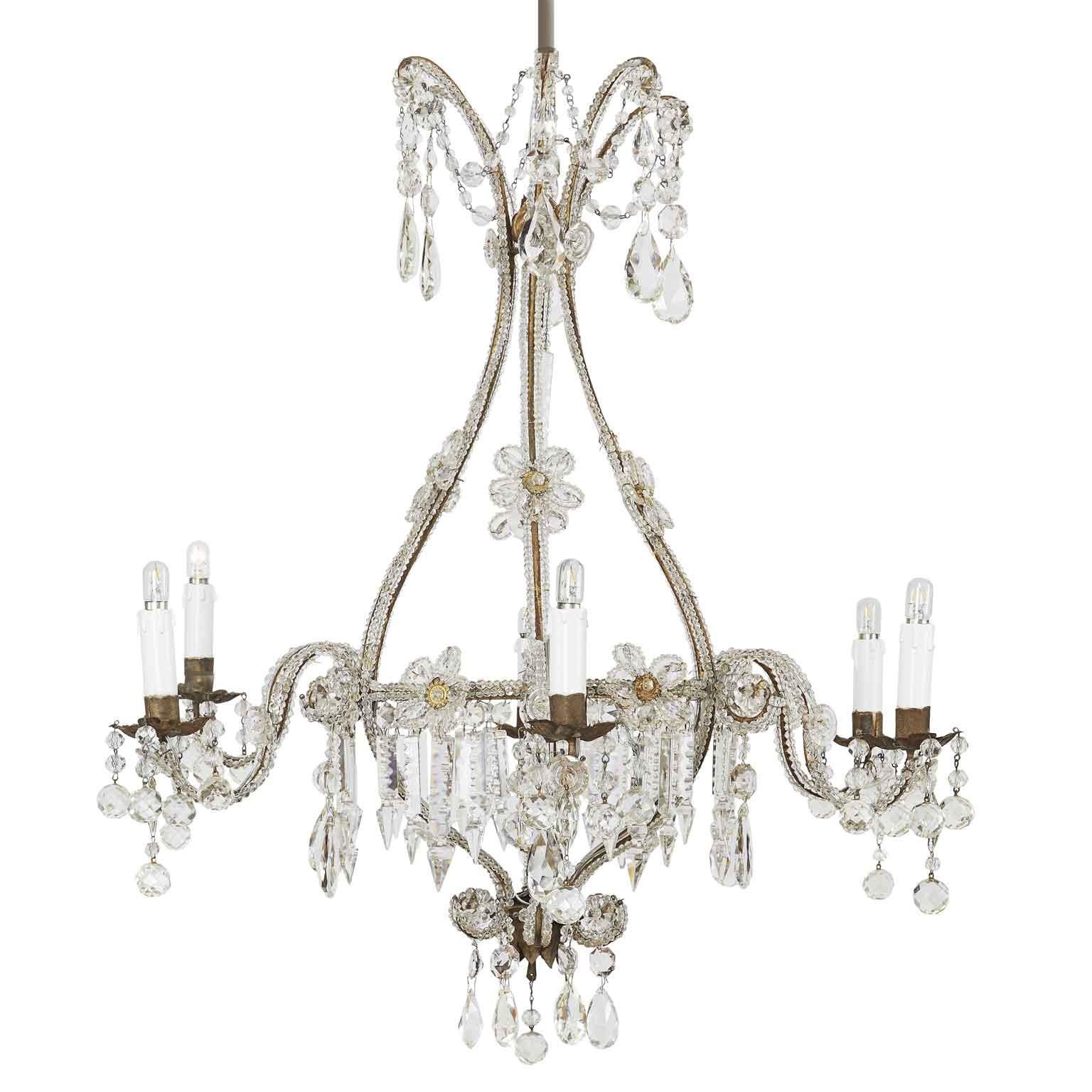 Early 20th Century Italian Beaded Crystal Flower Chandelier with Gilt Buttons For Sale 2