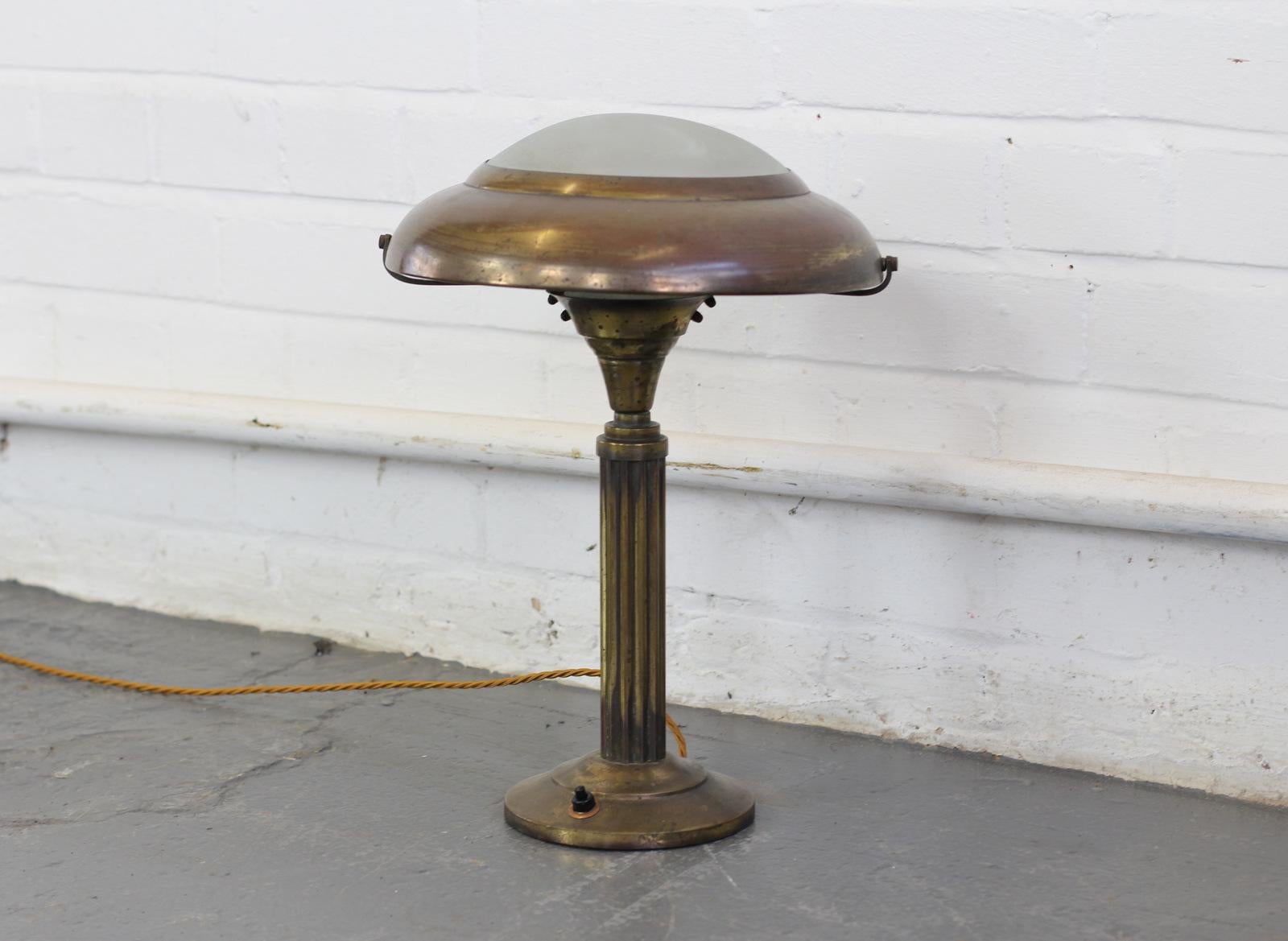 Early 20th Century Italian Brass Table Lamp, circa 1910 4