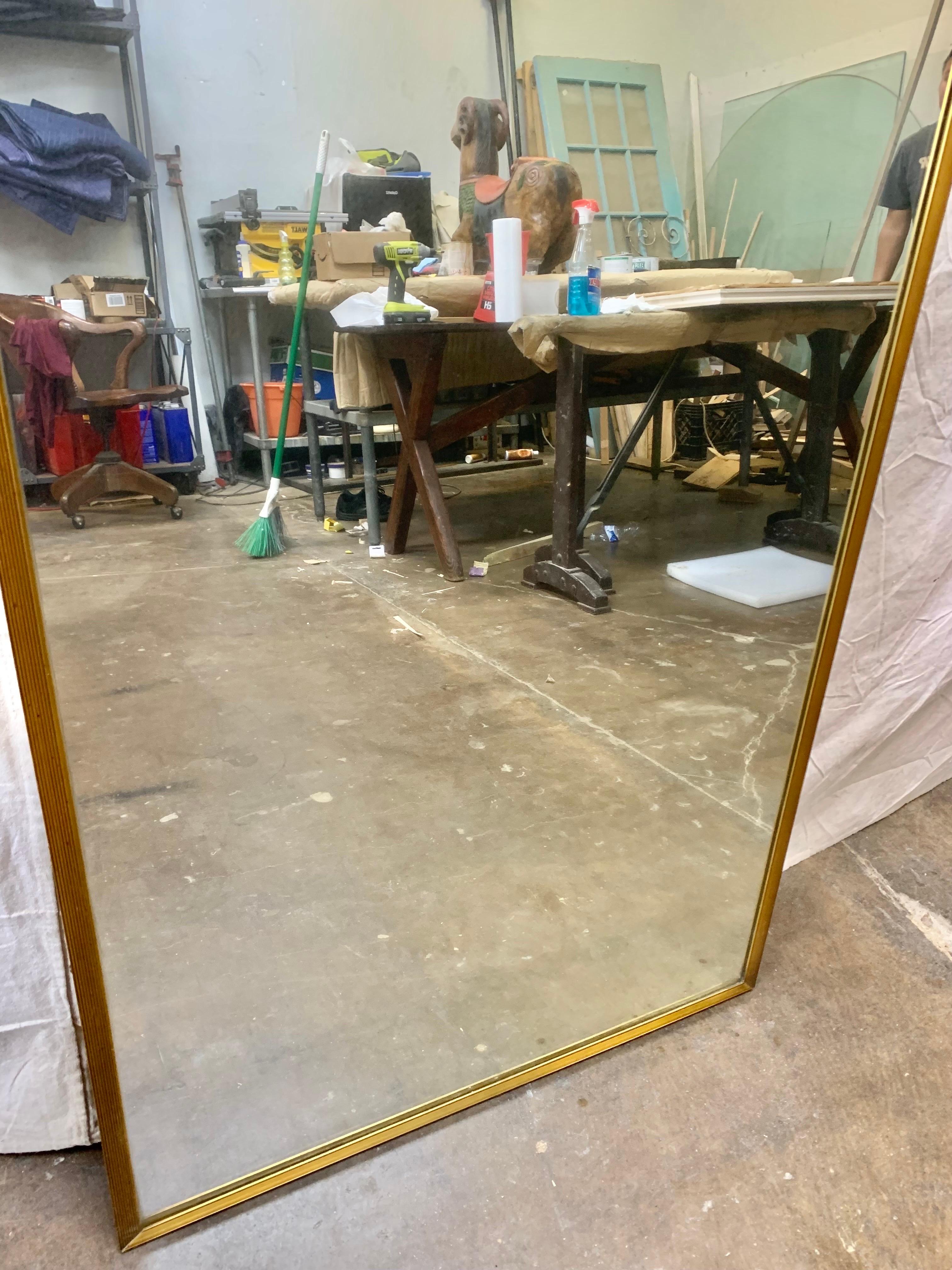 Laiton Miroir mural italien en laiton du début du 20e siècle en vente
