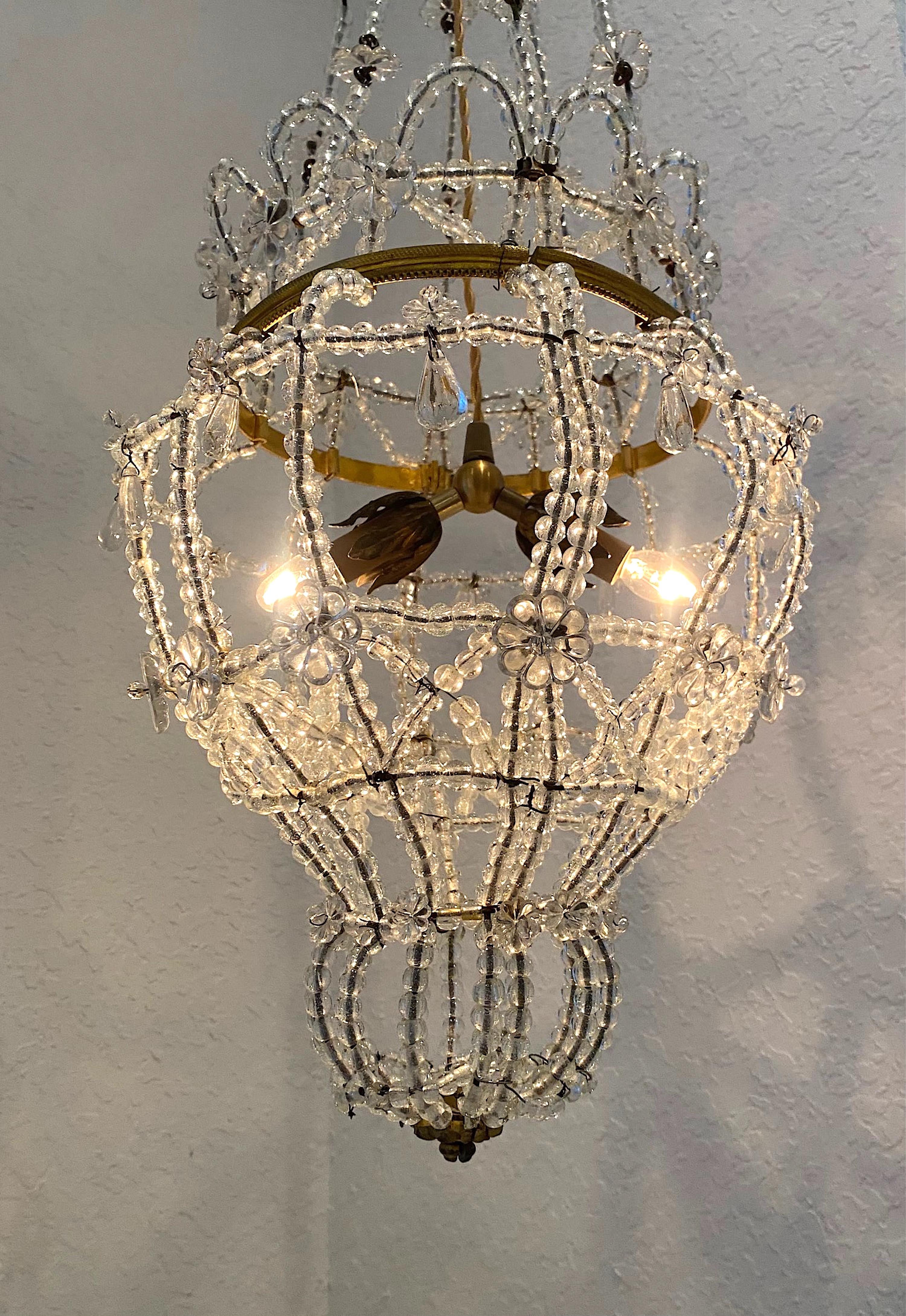 Early 20th Century Italian Bronze and Crystal Chandelier. For Sale 8
