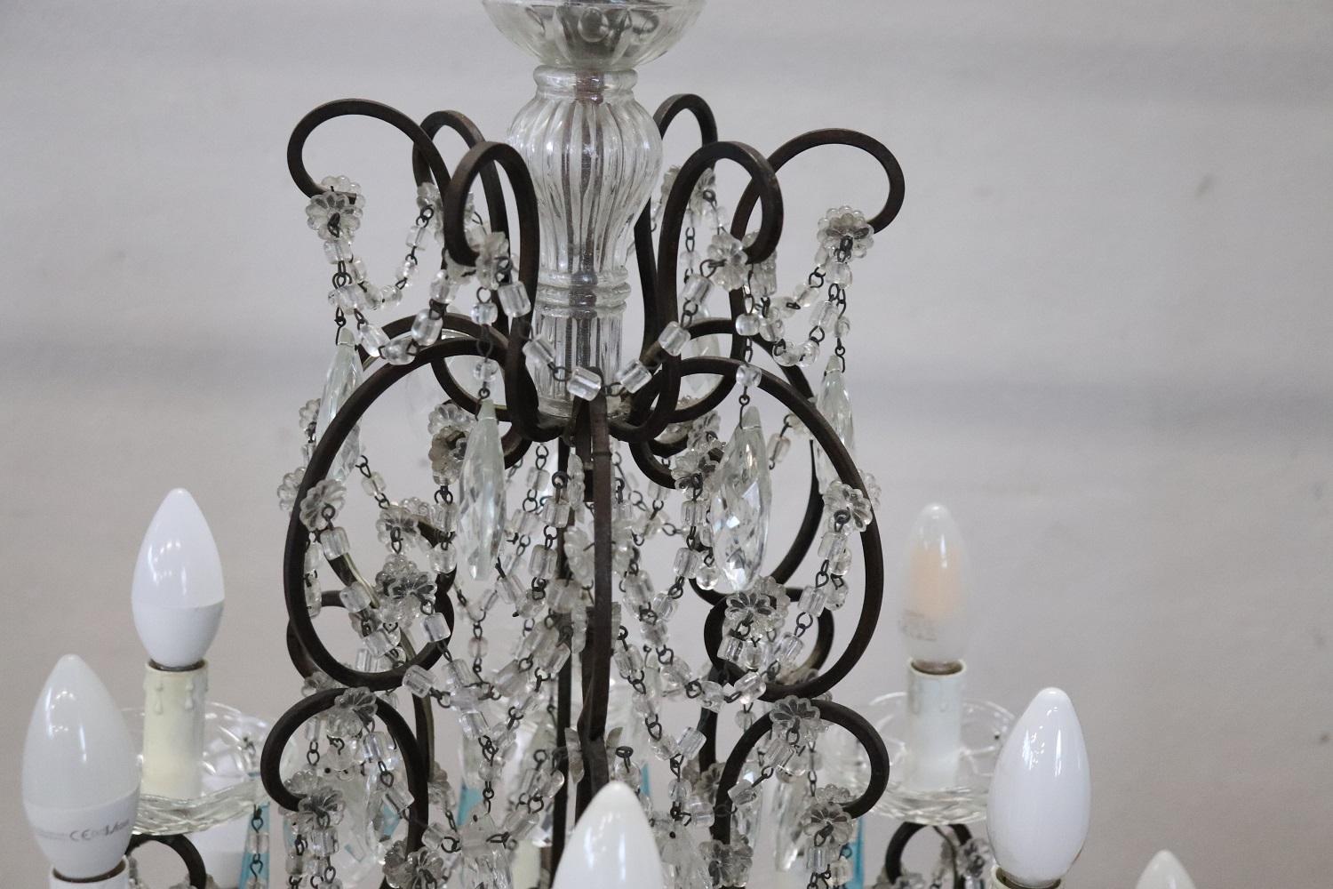 Early 20th Century Italian Bronze and Crystal Large Chandelier For Sale 1