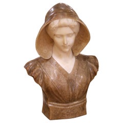 Busto de doncella tallado en mármol italiano de principios del siglo XX, firmado Pugi