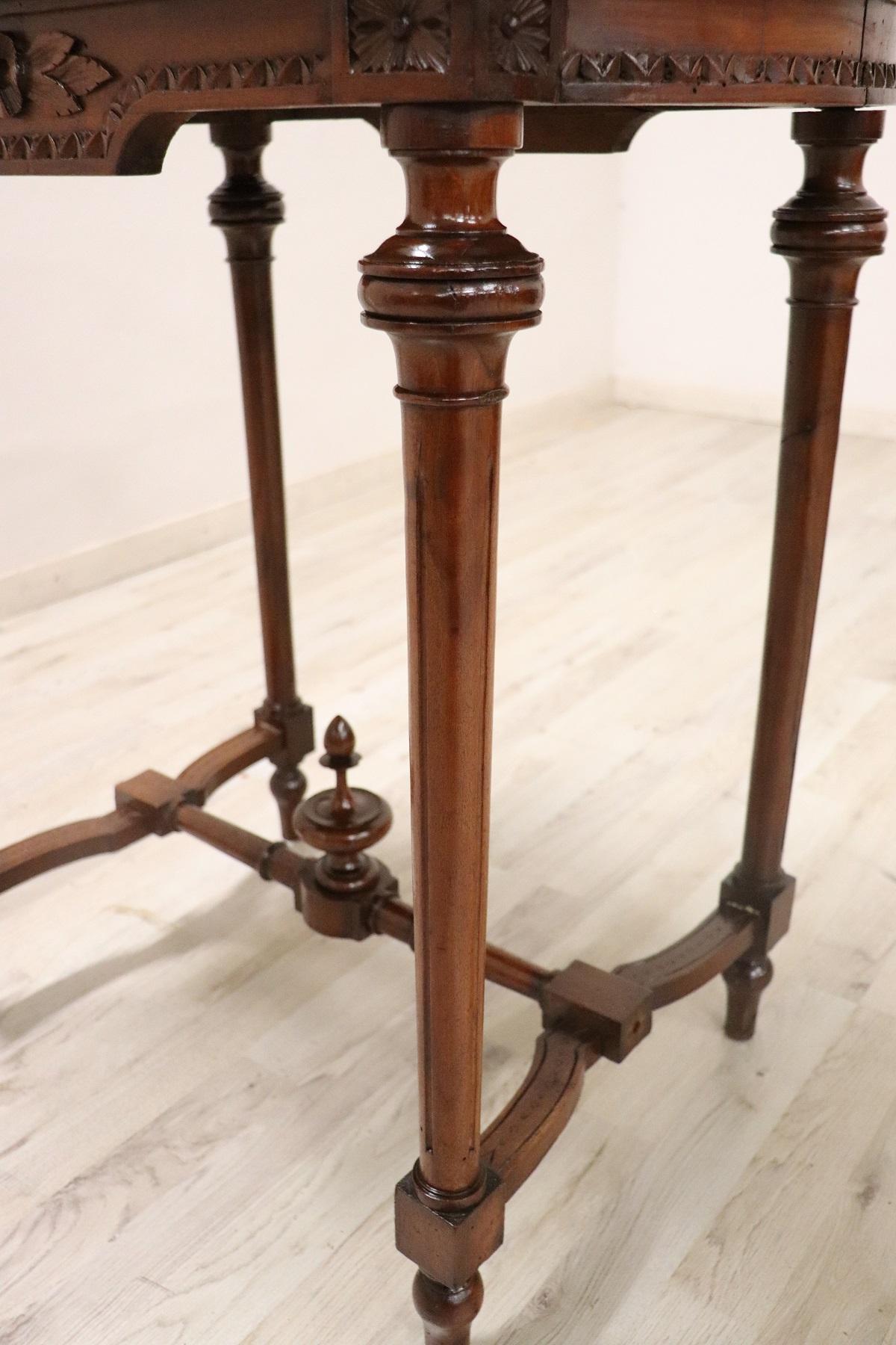 Early 20th Century Italian Carved Walnut Side Table 4