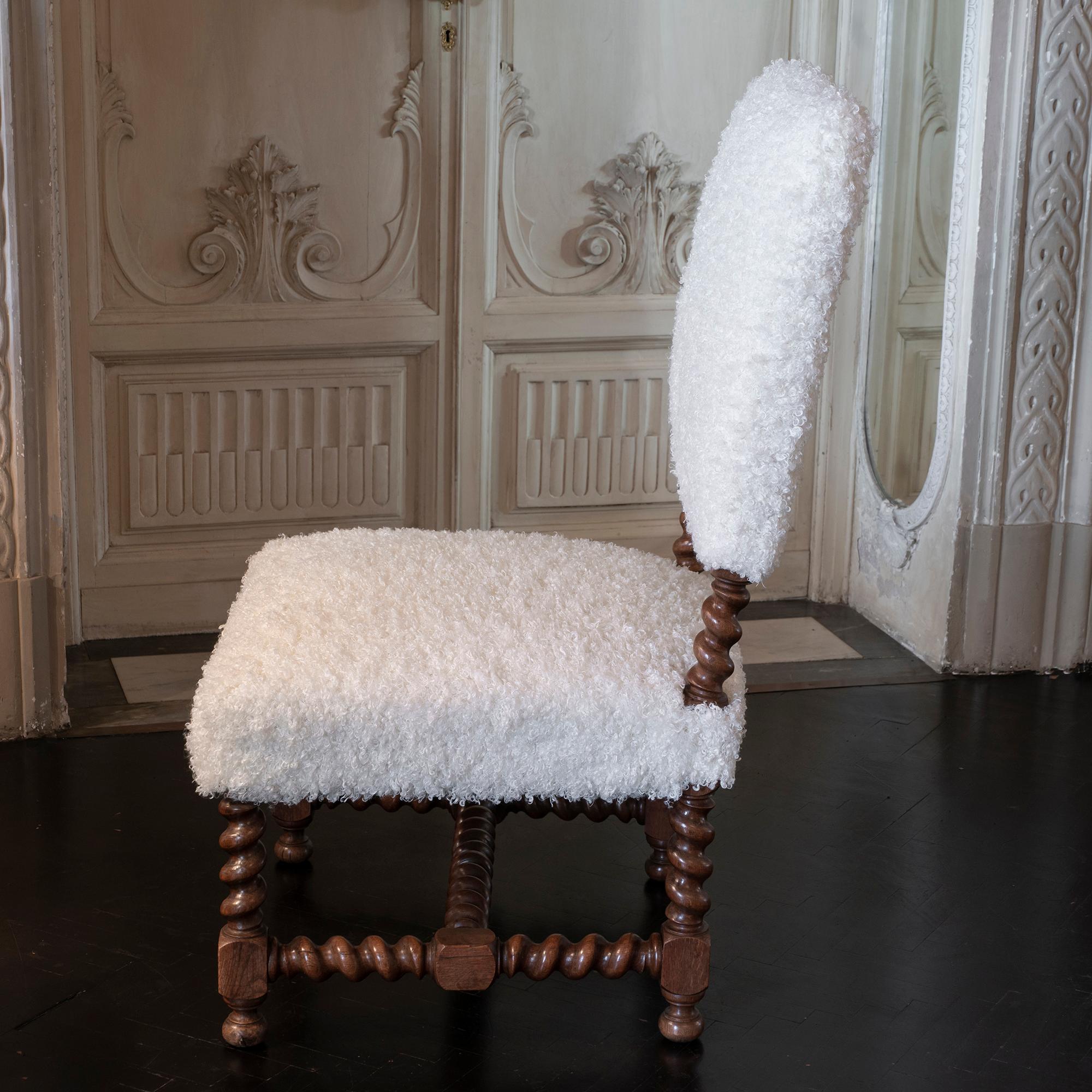 Turned Early 20th Century Italian Chair Walnut and White Curly Wool Fabric