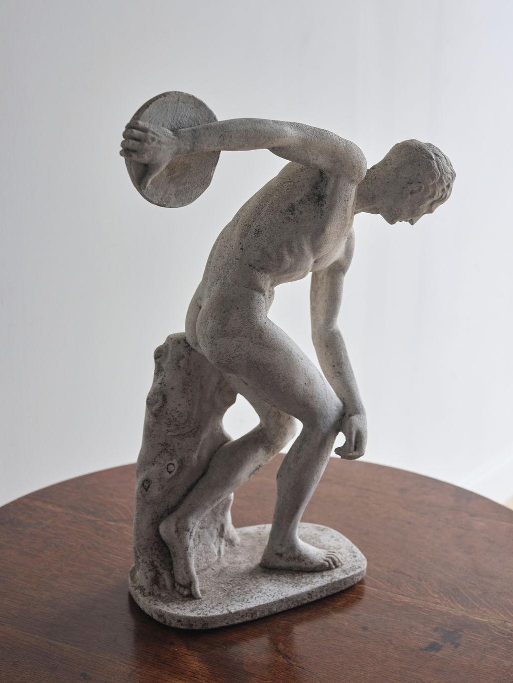 English Early 20th Century Italian Classical Composite Figure of Discobulus For Sale