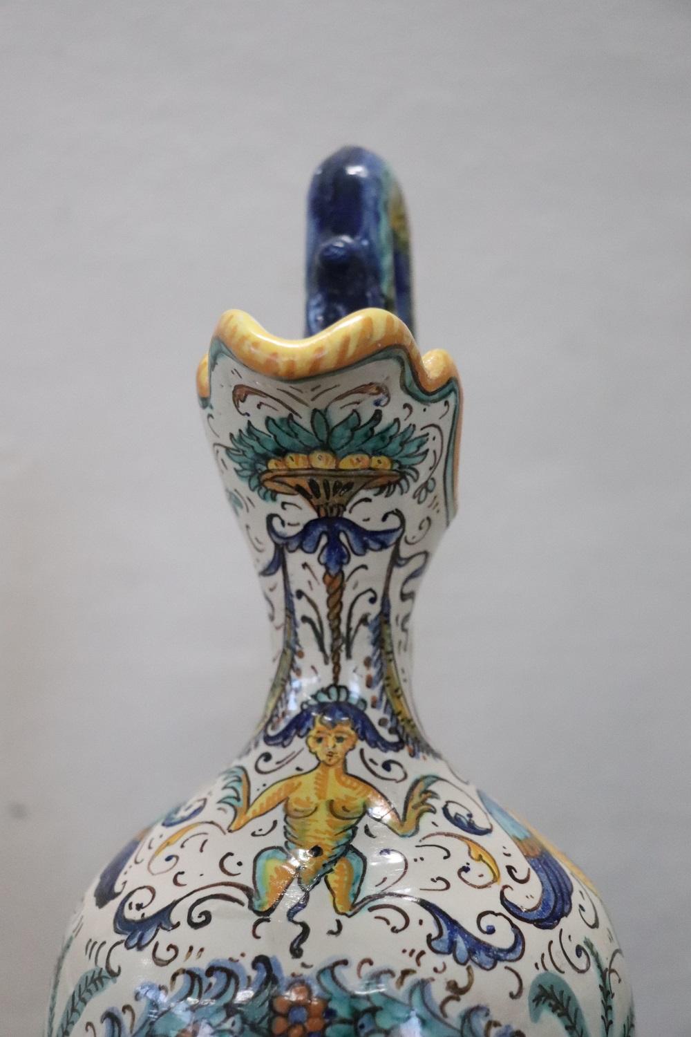 Set von 2 italienischen Deruta-Keramik-Amphoren aus dem frühen 20. Jahrhundert (Italienisch) im Angebot