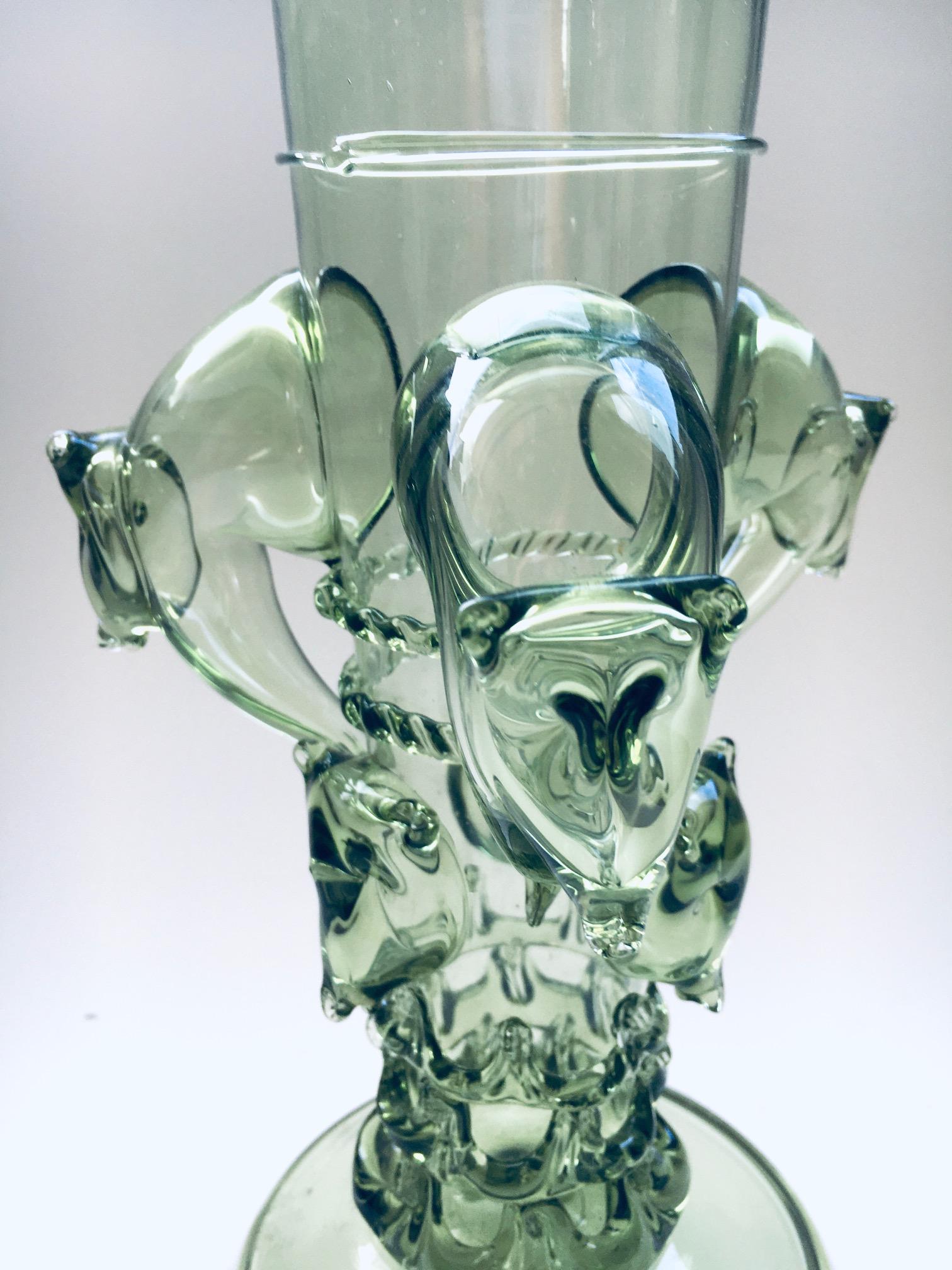 Early 20th Century Italian Design Intricate Art Glass Vase For Sale 7