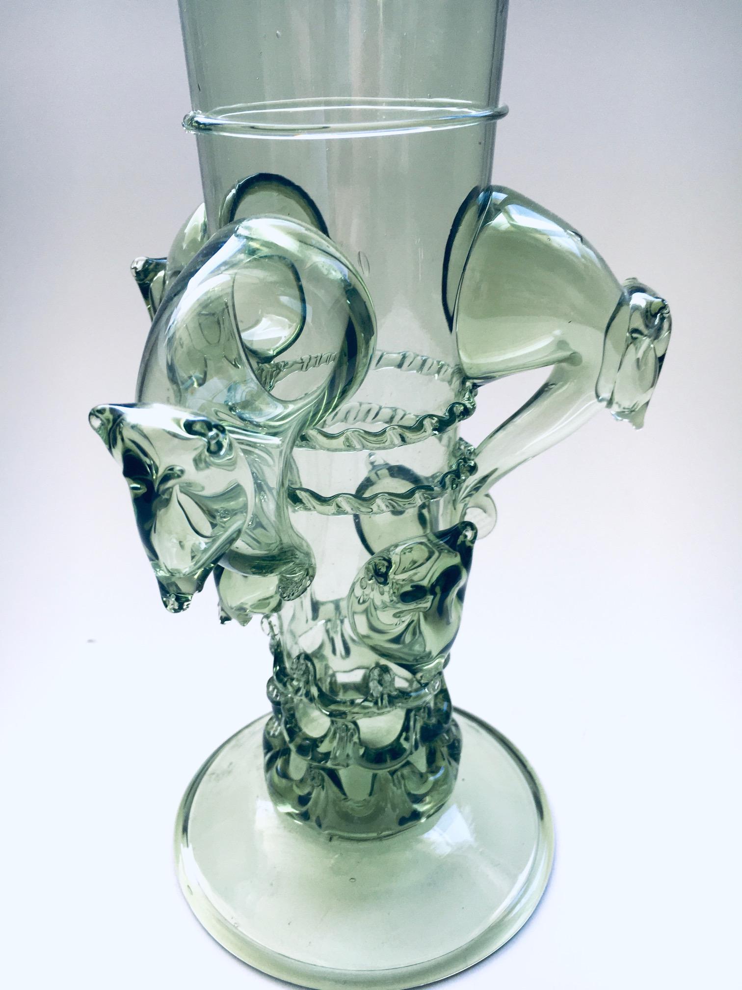Early 20th Century Italian Design Intricate Art Glass Vase For Sale 4