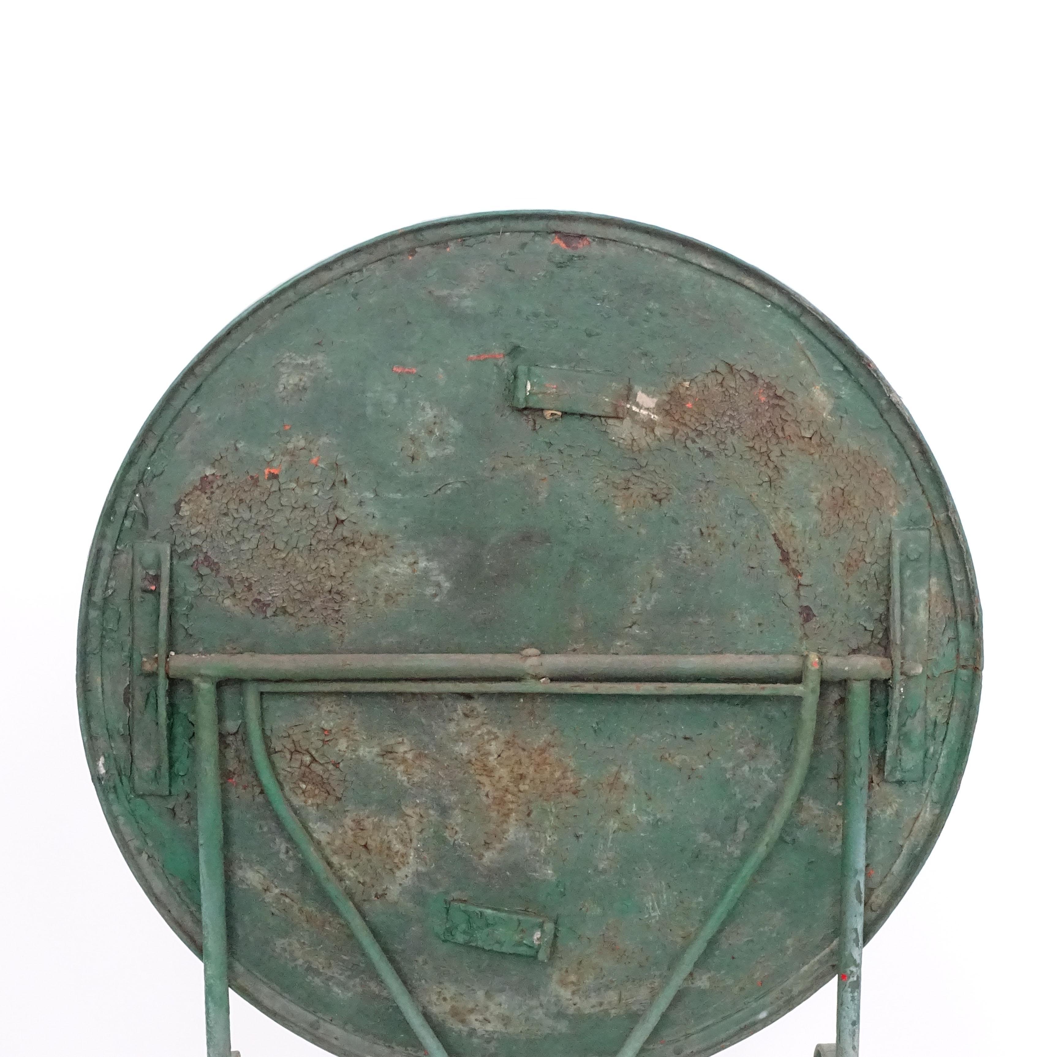 Italienischer klappbarer Gartentisch des frühen 20. Jahrhunderts (Französische Provence) im Angebot