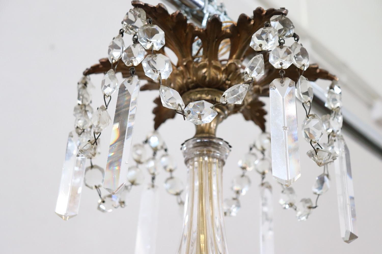 Early 20th Century Italian Gilded Bronze and Crystal Large Chandelier, 24 Bulbs For Sale 8