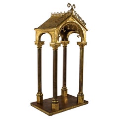 Stand d'autel ou de sculpture en bois et laiton doré italien du début du 20e siècle