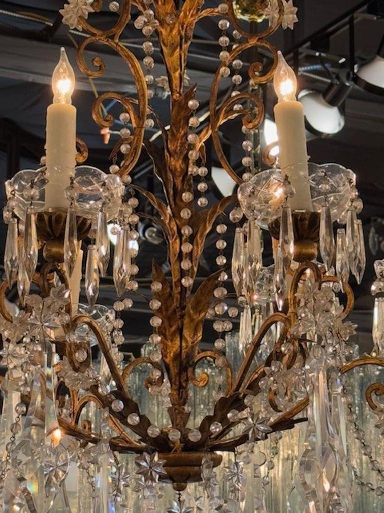 20ième siècle Lustre italien du début du 20e siècle en toile dorée et cristal en vente