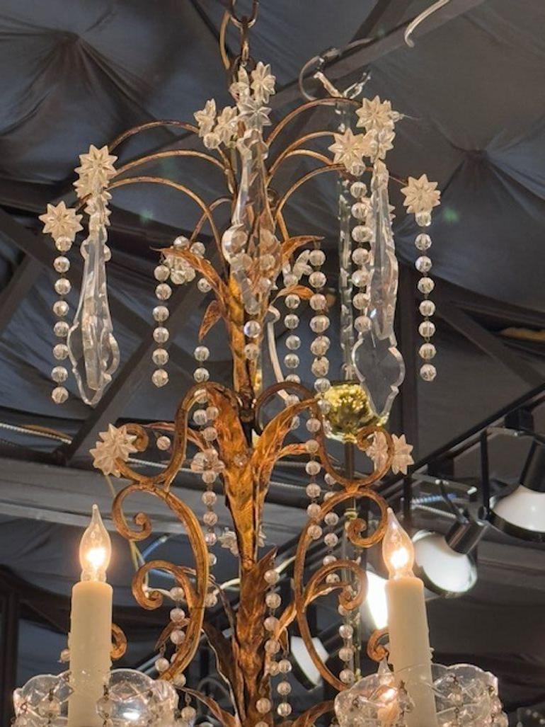 Bronze Lustre italien du début du 20e siècle en toile dorée et cristal en vente