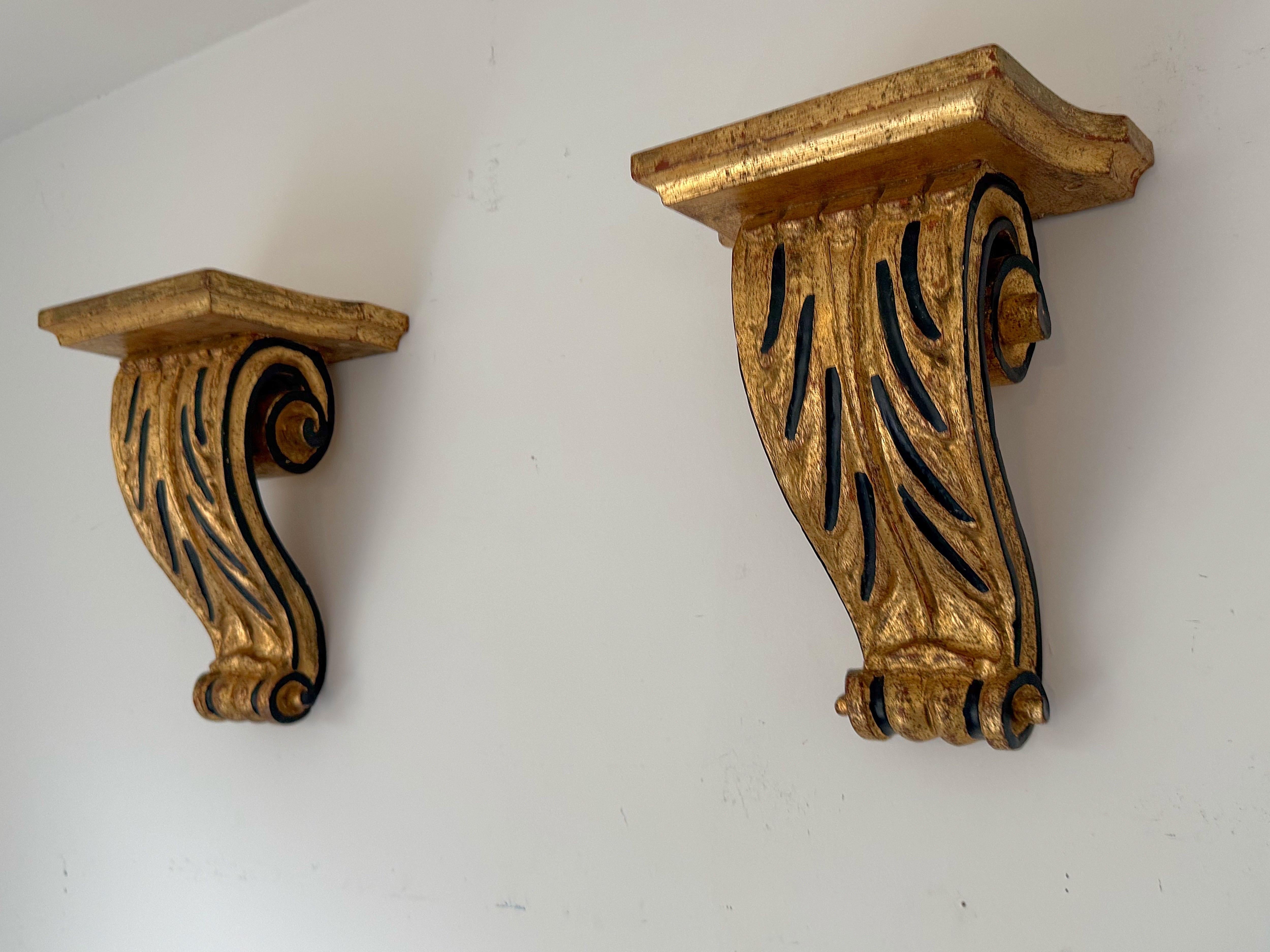 Early 20th Century Italian Gold Gilt Wall Shelves - a Pair For Sale 2