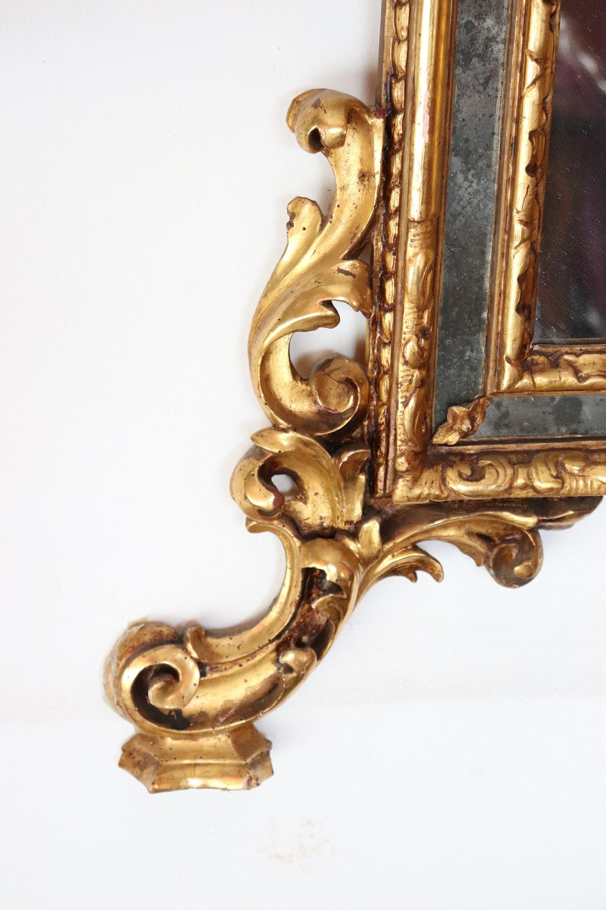 Gilt Early 20th Century Italian Louis XV Style Carved and Gilded Wood Wall Mirror