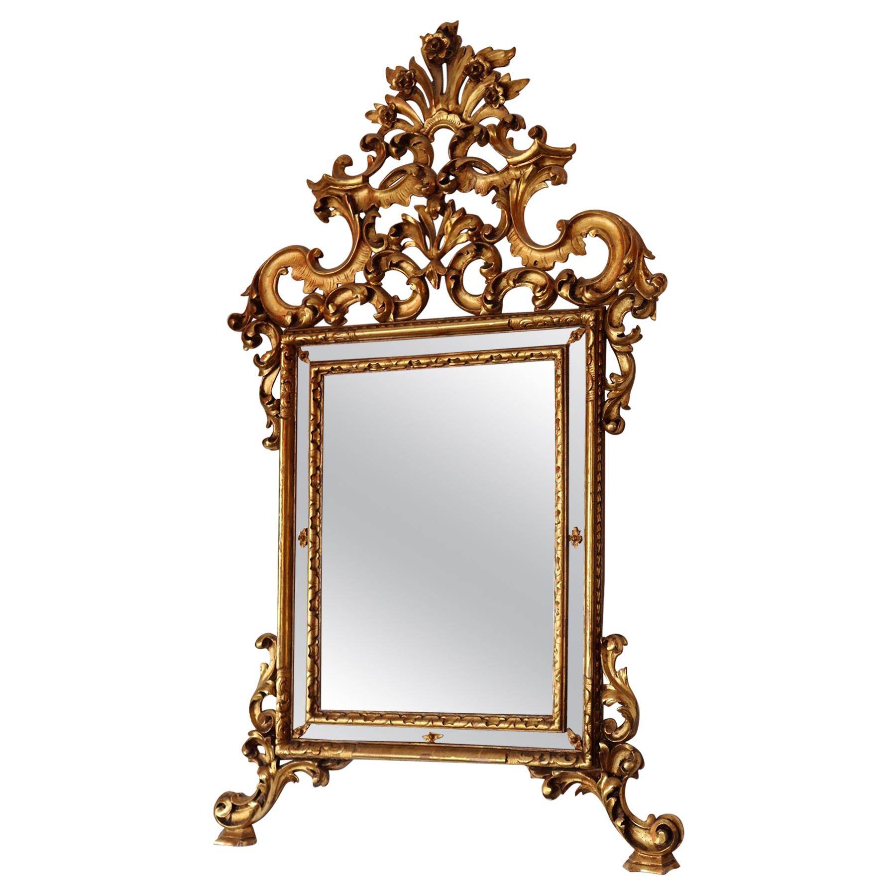 Early 20th Century Italian Louis XV Style Carved and Gilded Wood Wall Mirror