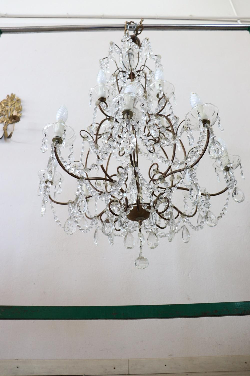 Early 20th Century Italian Louis XVI Style Bronze and Crystals Chandelier For Sale 6