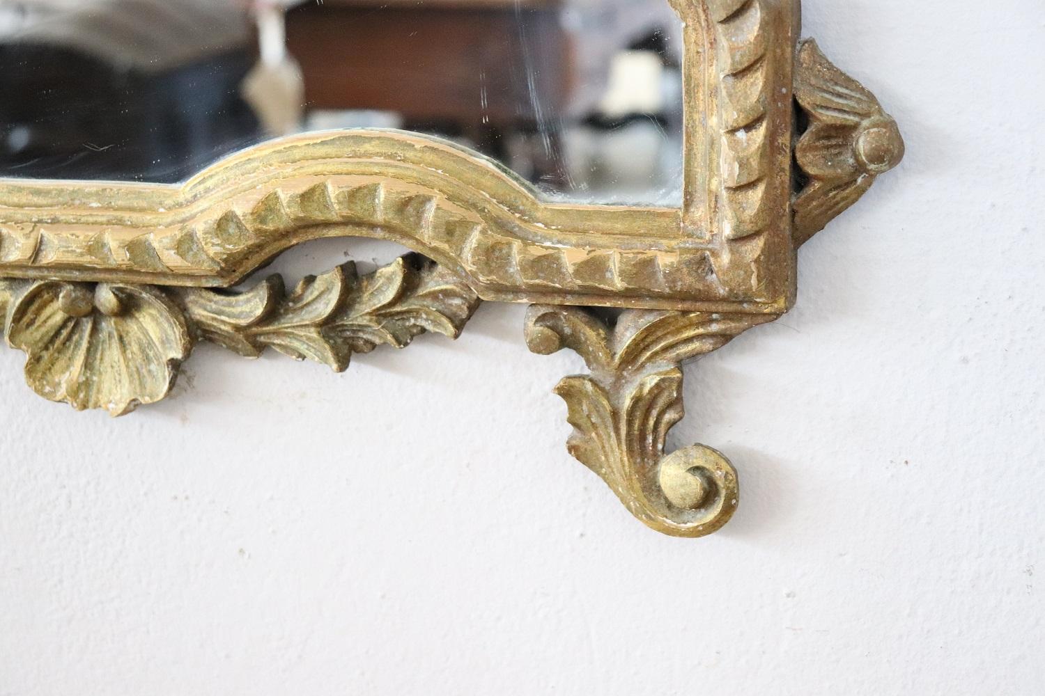 Early 20th Century Italian Louis XVI Style Carved and Gilded Wood Wall Mirror For Sale 3