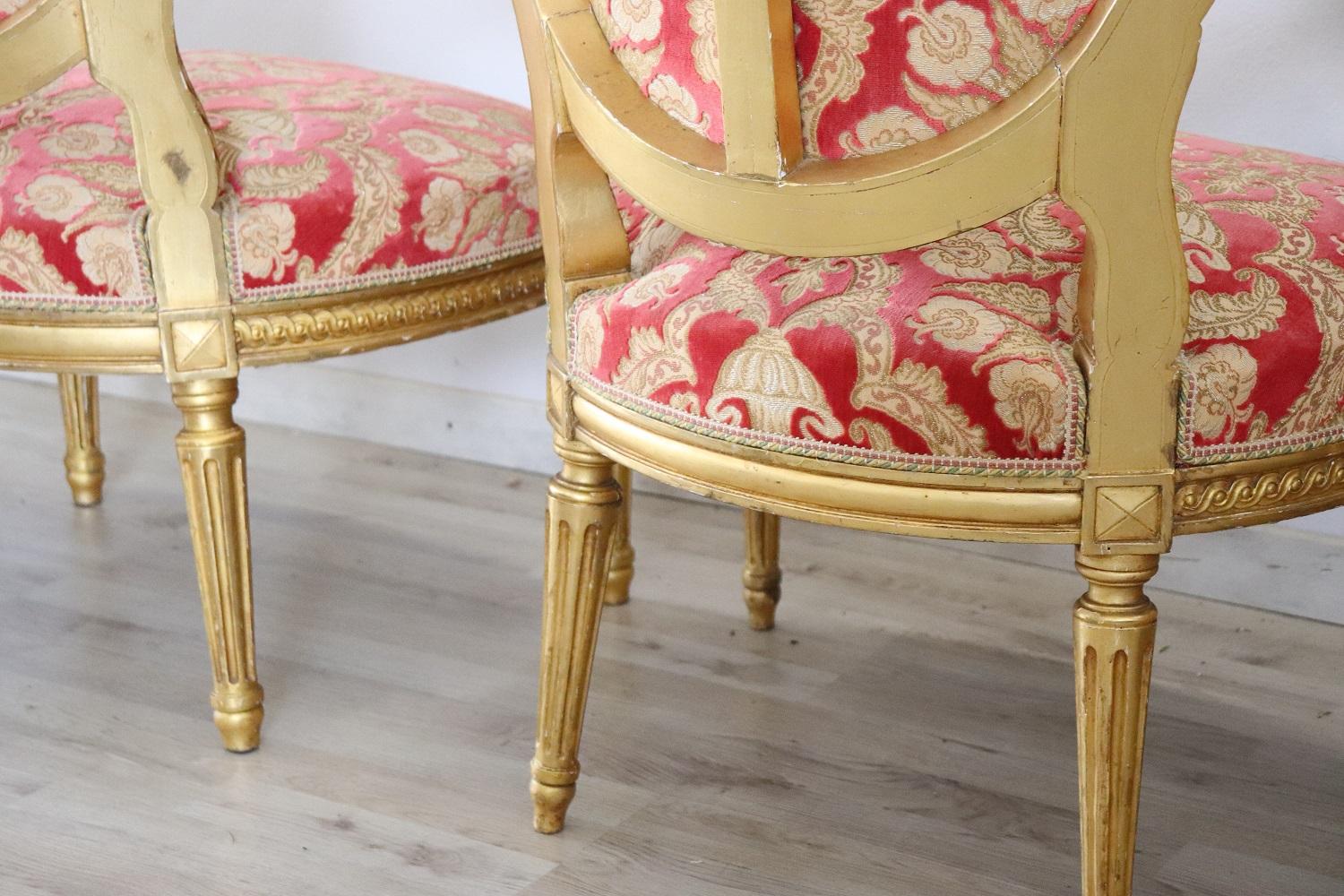Vergoldetes Wohnzimmer- oder Salon-Set im italienischen Louis-XVI-Stil des frühen 20. Jahrhunderts im Angebot 9