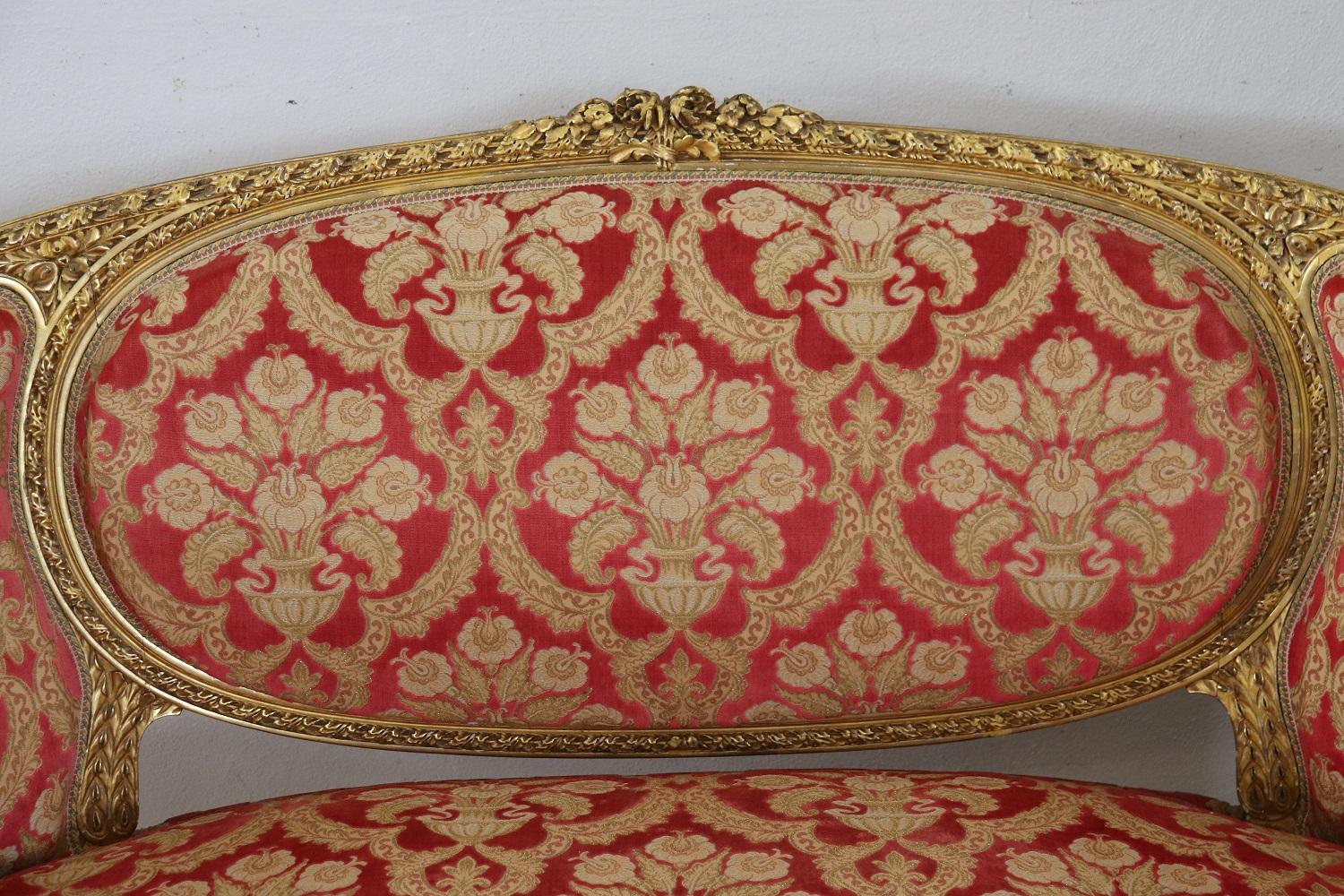 Doré Ensemble de salon ou ensemble de salon doré de style Louis XVI italien du début du XXe siècle en vente