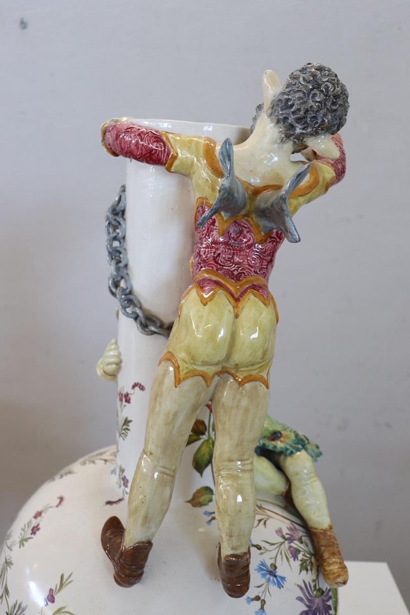 Vase en céramique italien Majestic du début du 20e siècle en vente 9