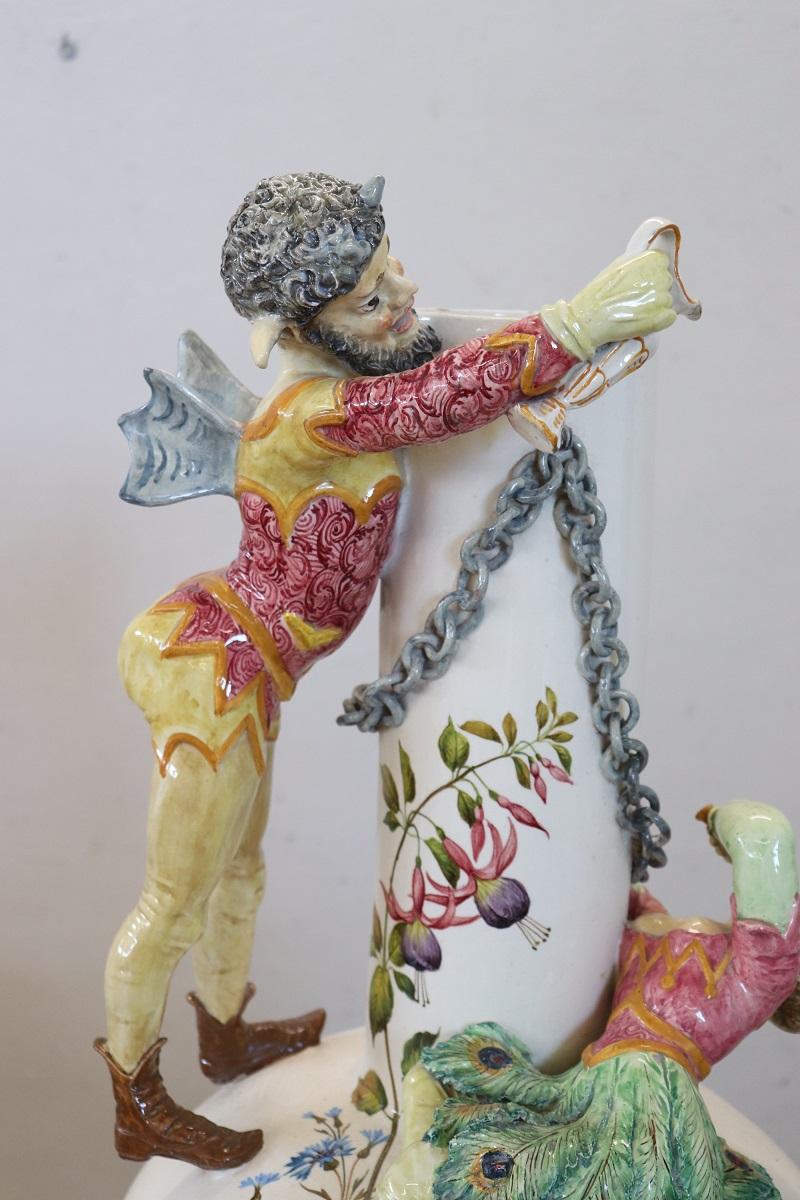 Art nouveau Vase en céramique italien Majestic du début du 20e siècle en vente